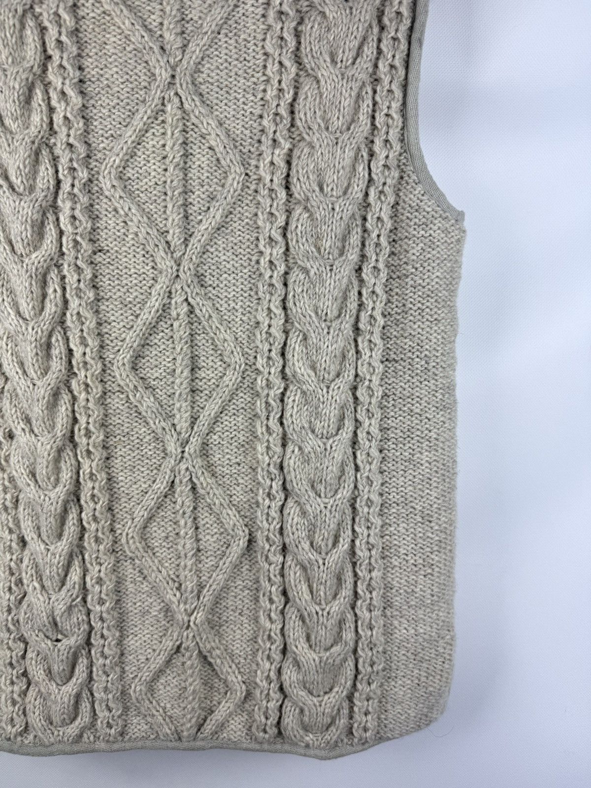 Handmade Pachamama Men’s Wool Cable Knit Handmade Vest Waistcoat Size US M / EU 48-50 / 2 - 14 Thumbnail