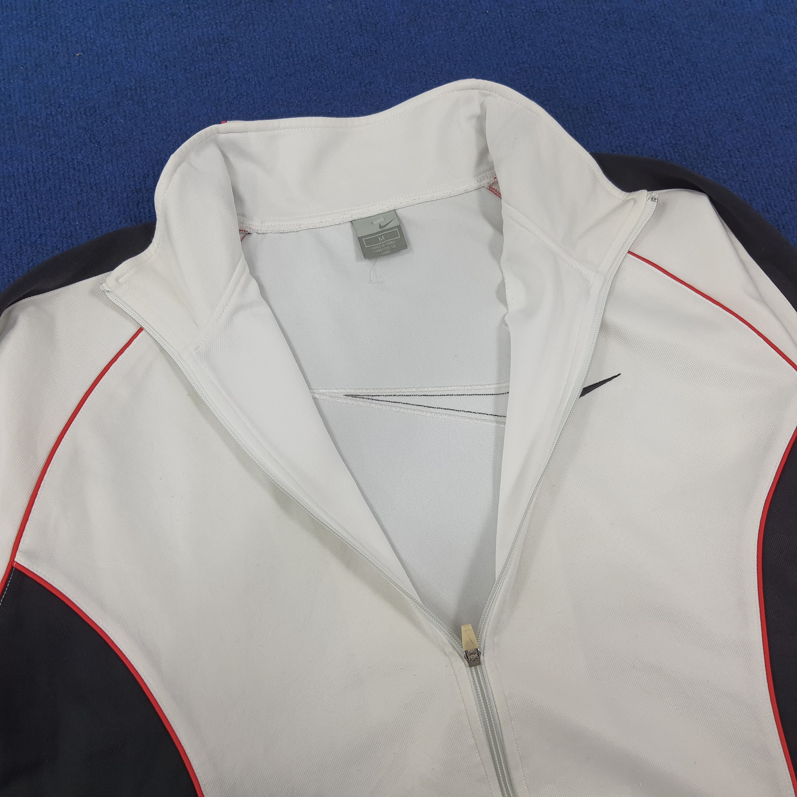 Nike × Vintage Vintage NIKE Big Swoosh Sportswear Jacket Size US L / EU 52-54 / 3 - 5 Thumbnail