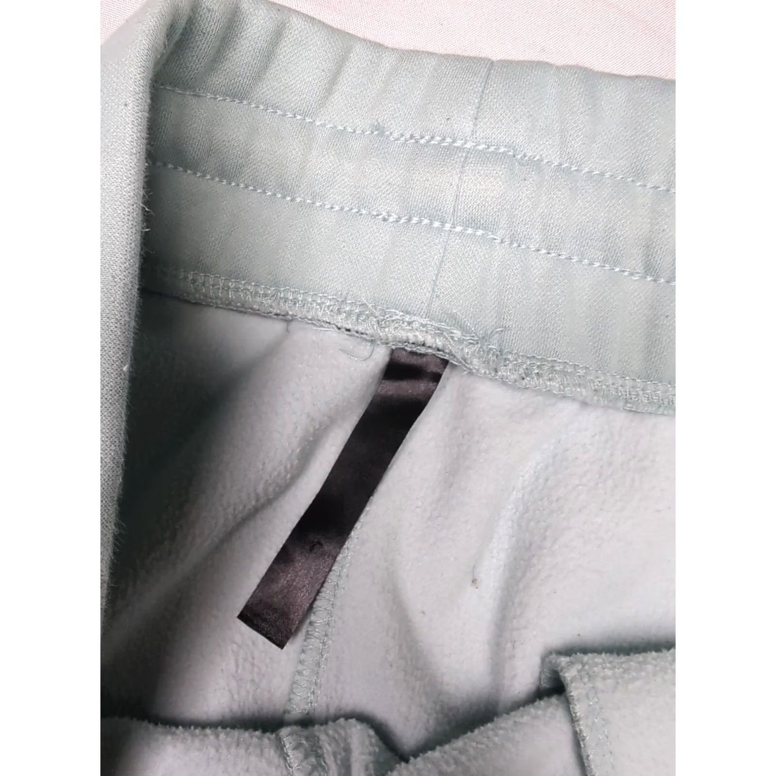 Fabletics Fabletics HYDROW Jogger Pants Shirt? Size US 31 - 7 Thumbnail