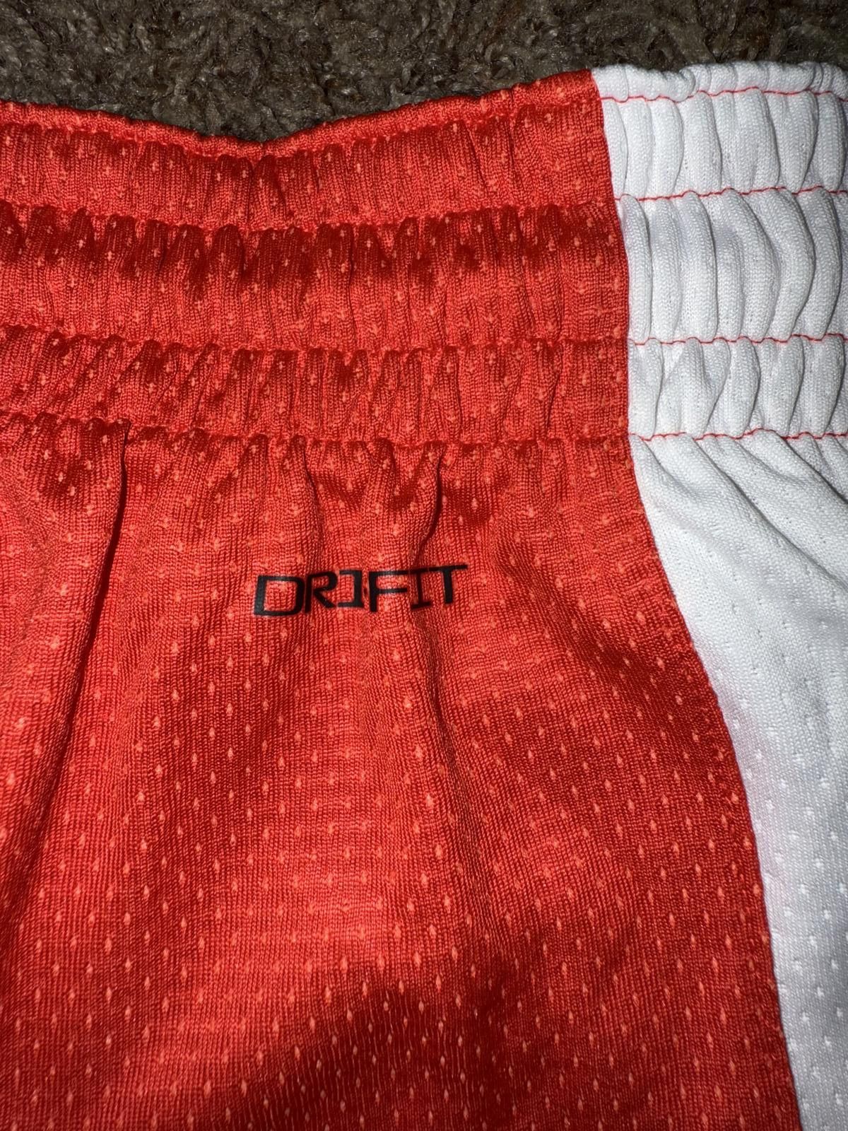 Nike Men’s Canada Limited Home Basketball Shorts Sample