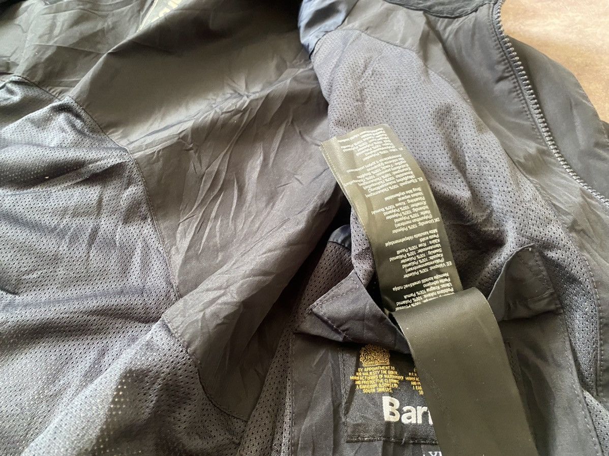 Barbour Barbour Raincoat Jacket L Size US L / EU 52-54 / 3 - 3 Thumbnail