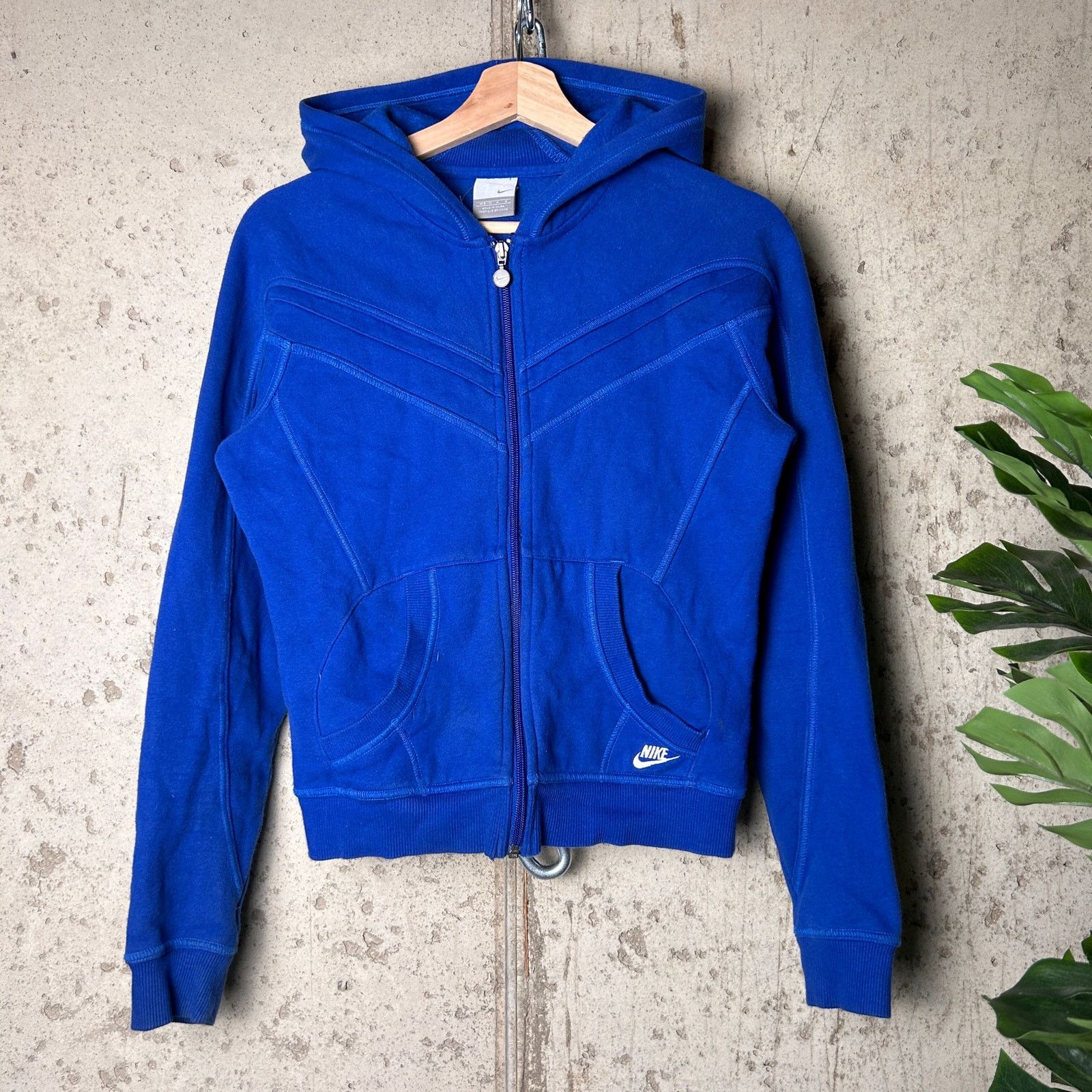 Nike Nike Y2K Lulu Define Style Super Cute Wmns Med 2000s Jacket Size M / US 6-8 / IT 42-44 - 1 Thumbnail