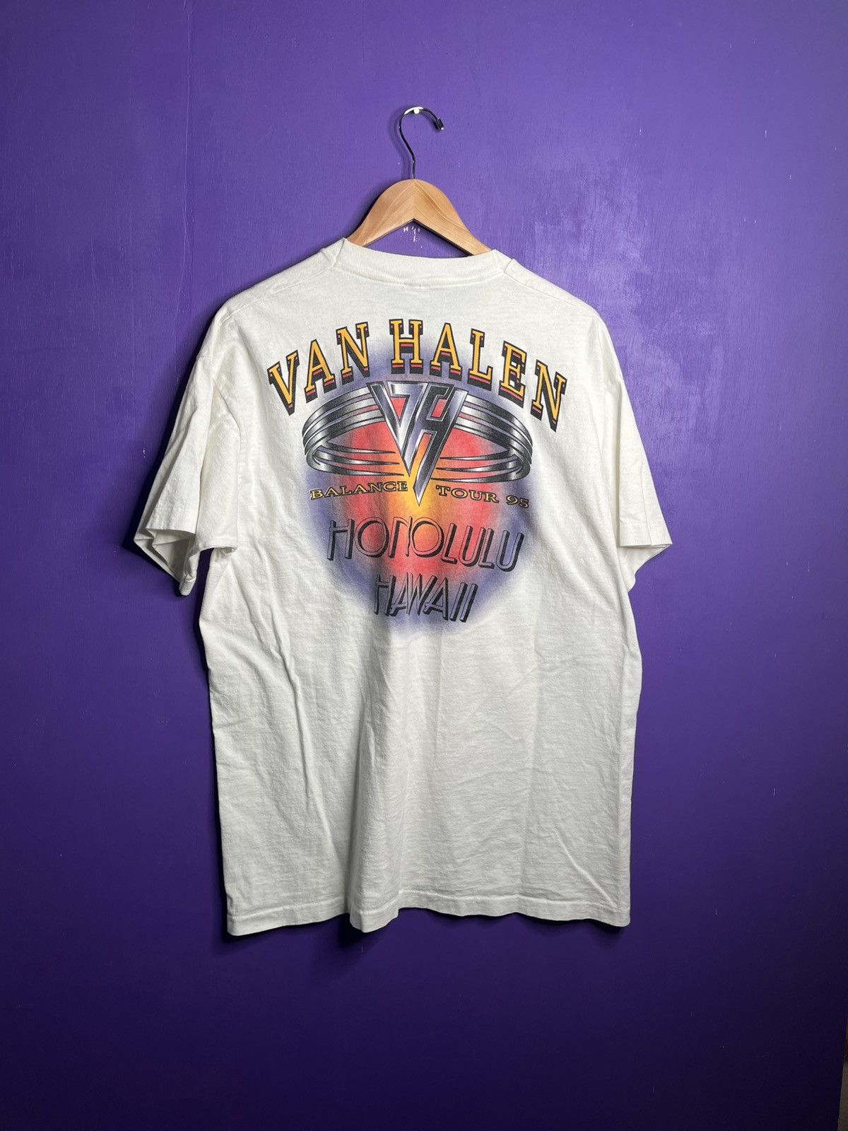 Vintage 1995 Van Halen balance Honolulu tour t-shirt