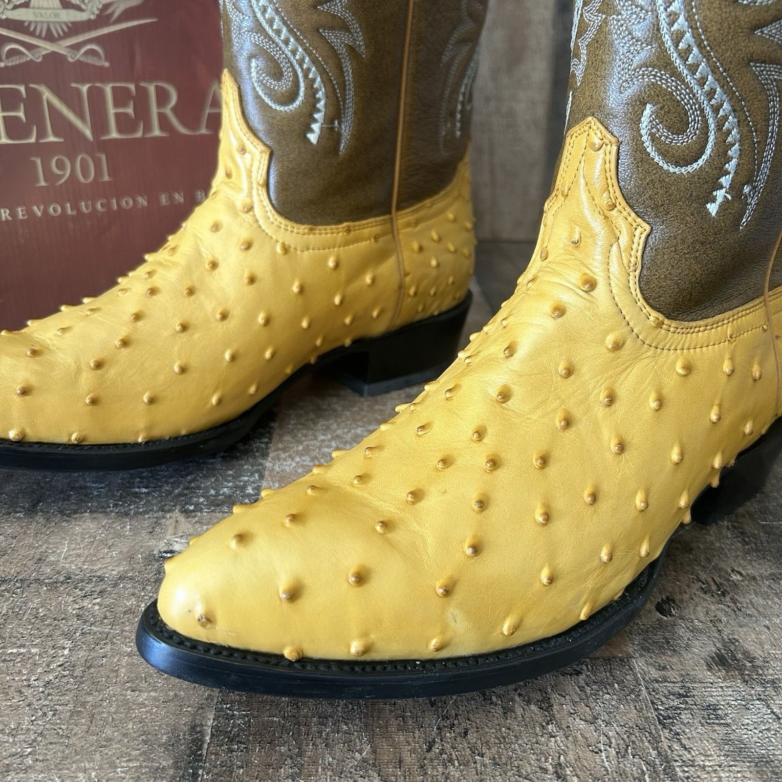 Vintage El General Ostrich Print Western Cowboy Boots Mens 11 EE Size US 11 / EU 44 - 2 Thumbnail