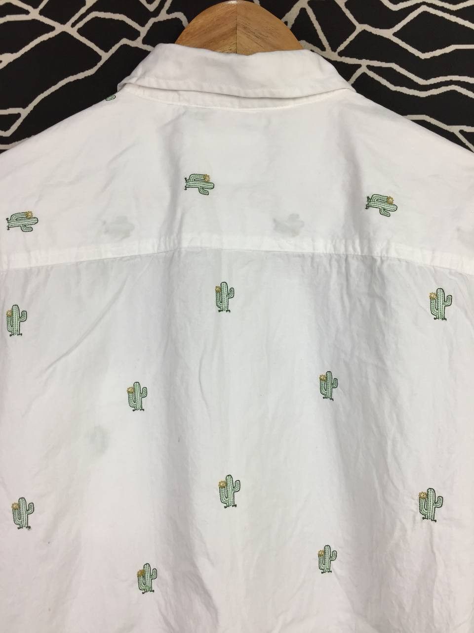 Guess GUESS Cactus Print Vacation Vibe Button Up Shirt Size US XXL / EU 58 / 5 - 10 Thumbnail