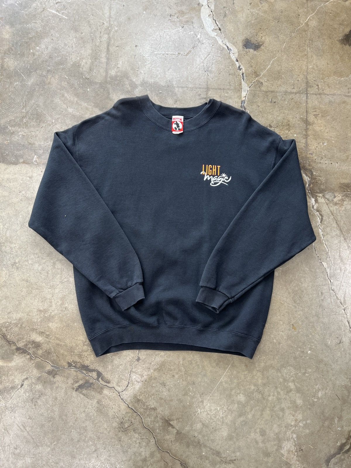 Disney × Vintage Vintage Disney Magic Kingdom Light Magic Crewneck Large Size US L / EU 52-54 / 3 - 6 Thumbnail