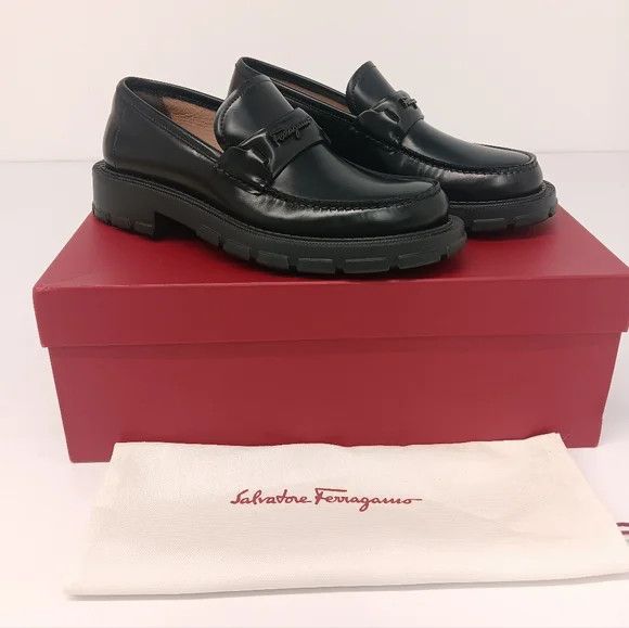 Salvatore Ferragamo Ferragamo Women's Embossed Logo Leather Loafers - Size 6 Size US 6 / IT 36 - 1 Thumbnail