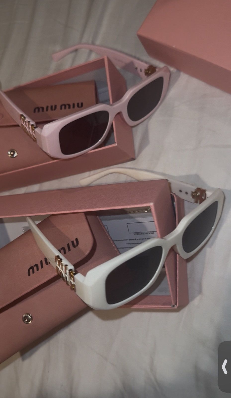 Miu Miu white miu miu sunnies Size ONE SIZE - 1 Preview