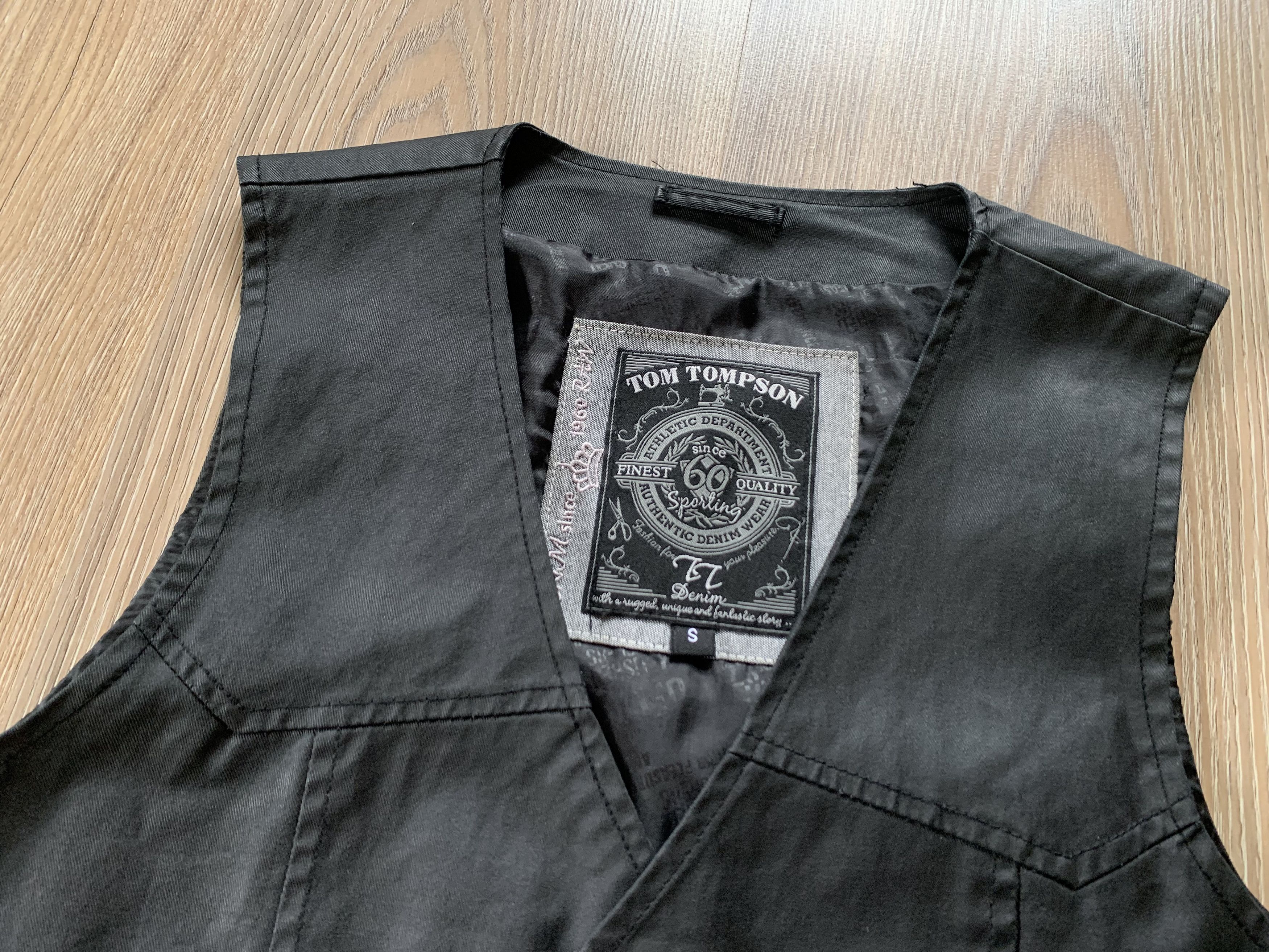 Designer Tom Tomson Black Wax Vest Size US S / EU 44-46 / 1 - 5 Thumbnail