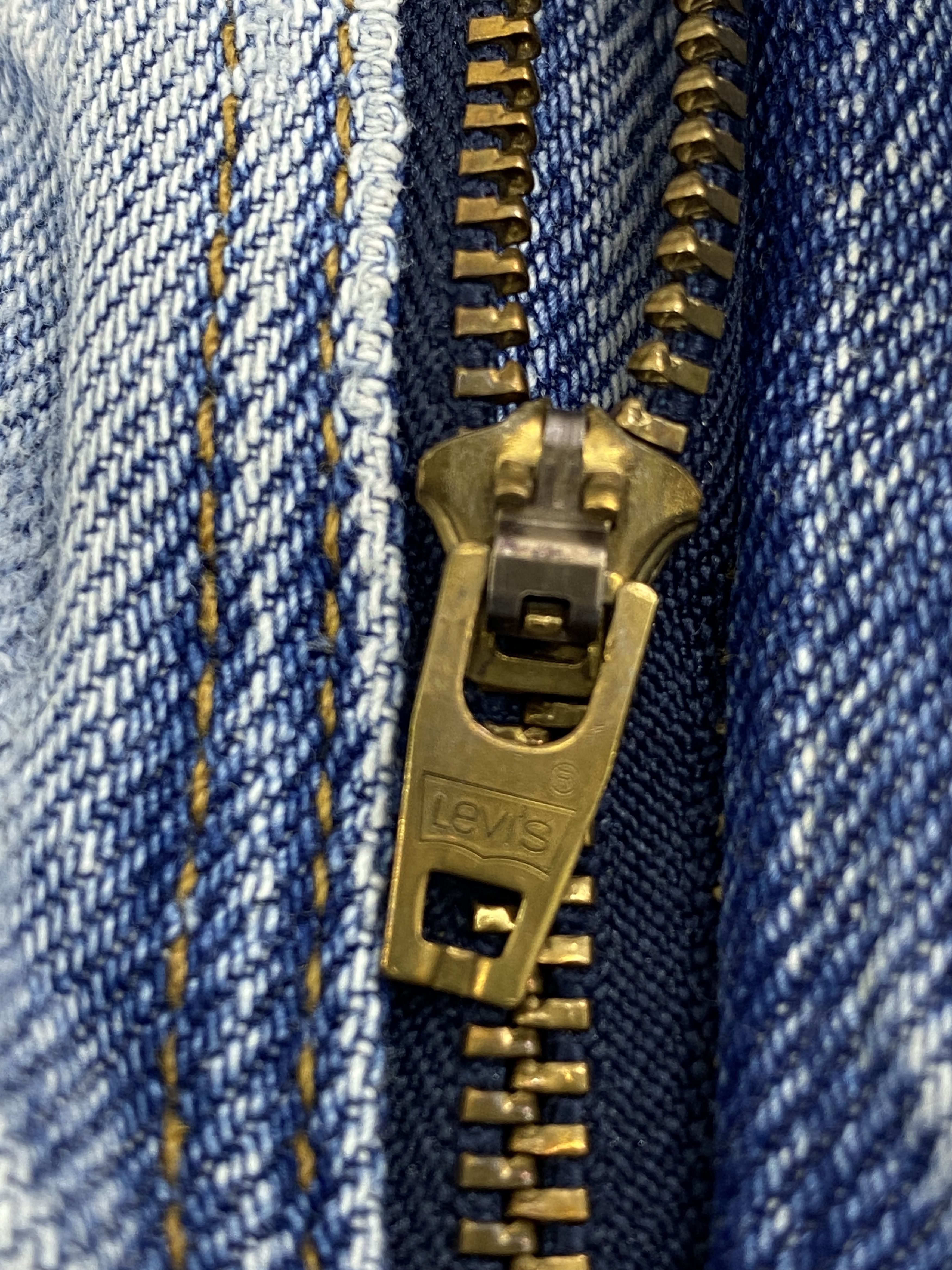 Levi's Vintage 90s Levis 505 Light Wash Jeans DP2706 Size US 31 - 12 Thumbnail