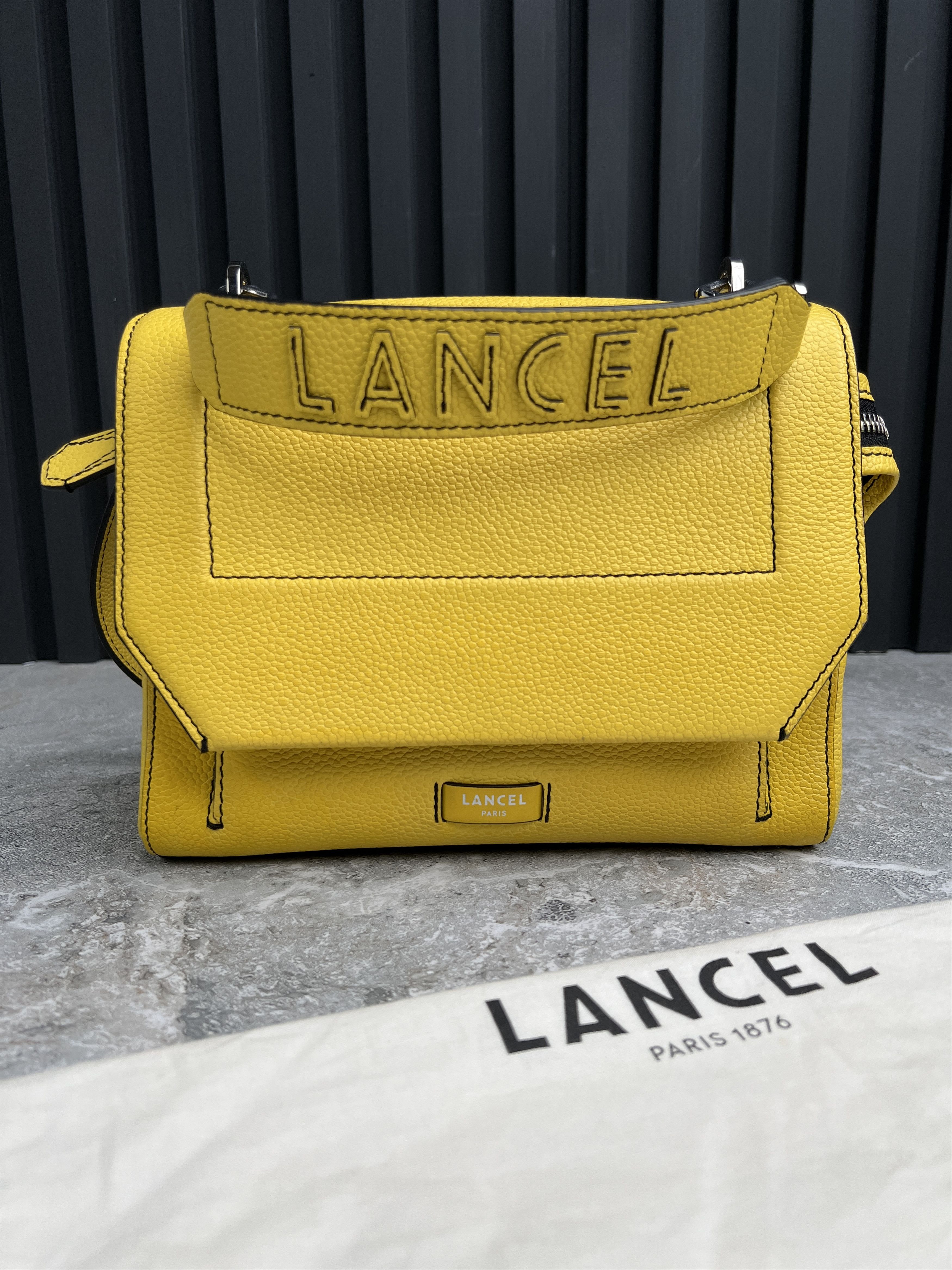 Lancel Ninon De Lancel Flap Bag Handbag Crossbody Shoulder Bag Size ONE SIZE - 3 Thumbnail