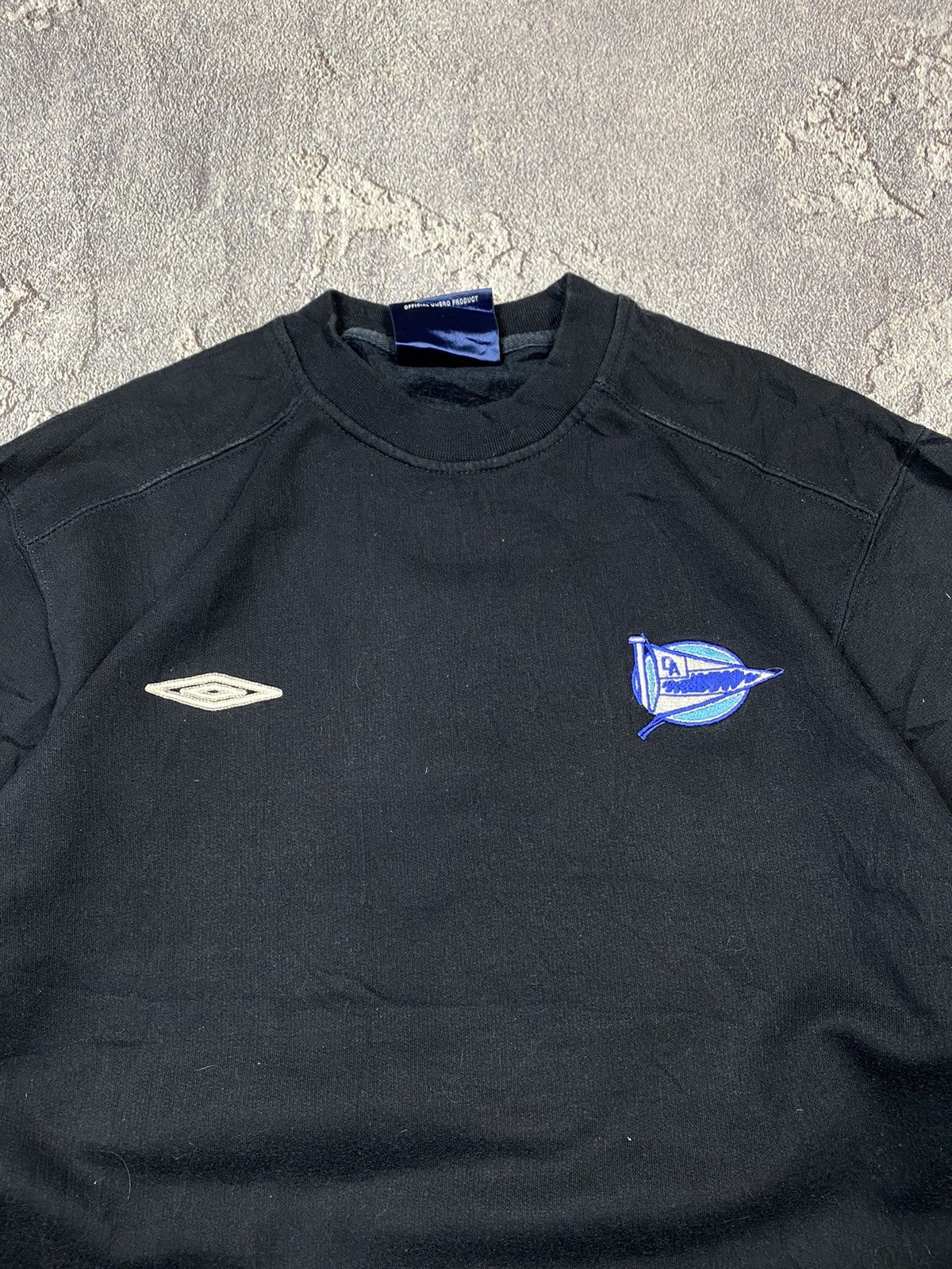 Umbro × Vintage Vintage 00s Umbro Alaves Football Sweatshirt Soccer Y2K Size US S / EU 44-46 / 1 - 3 Thumbnail