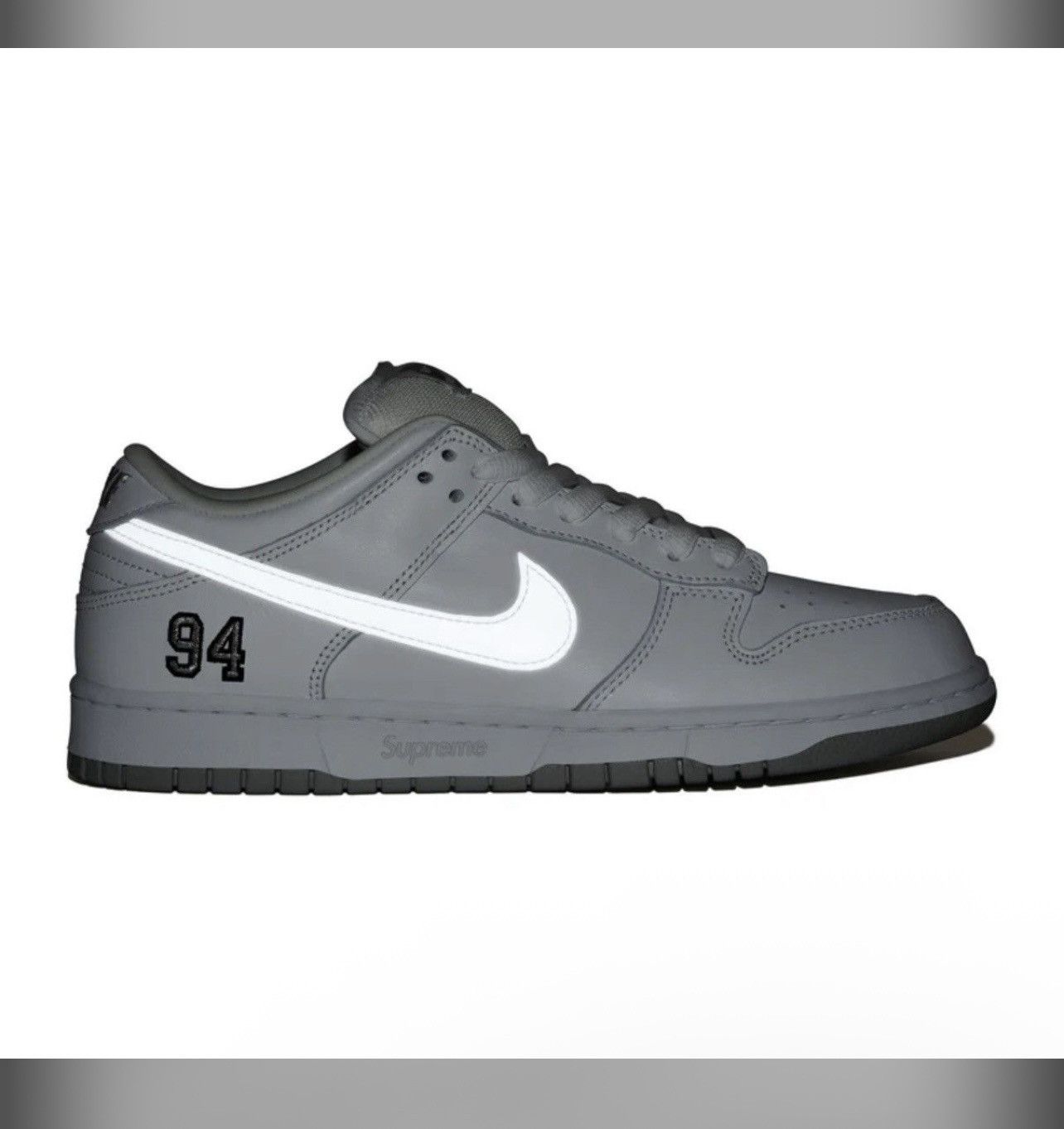 Nike × Supreme Supreme®/Nike® SB Dunk Low Size US 9.5 / EU 42-43 - 6 Thumbnail