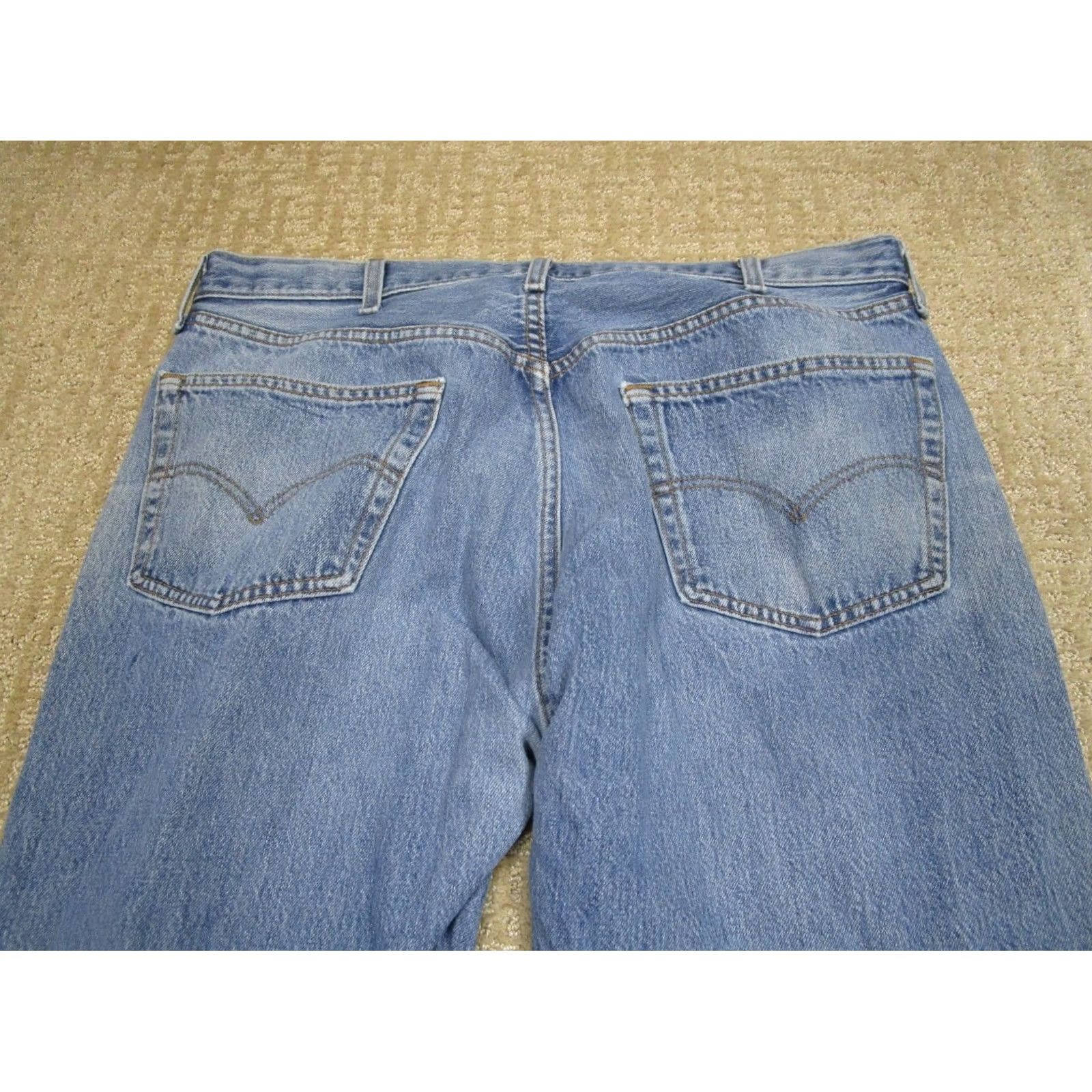 Levi's VINTAGE Levi's 501 Jeans Men 40x32 Blue Button Fly Pants 90s USA Light Wash Blue Jeans Men's 501 90s USA Size US 40 / EU 56 - 5 Thumbnail