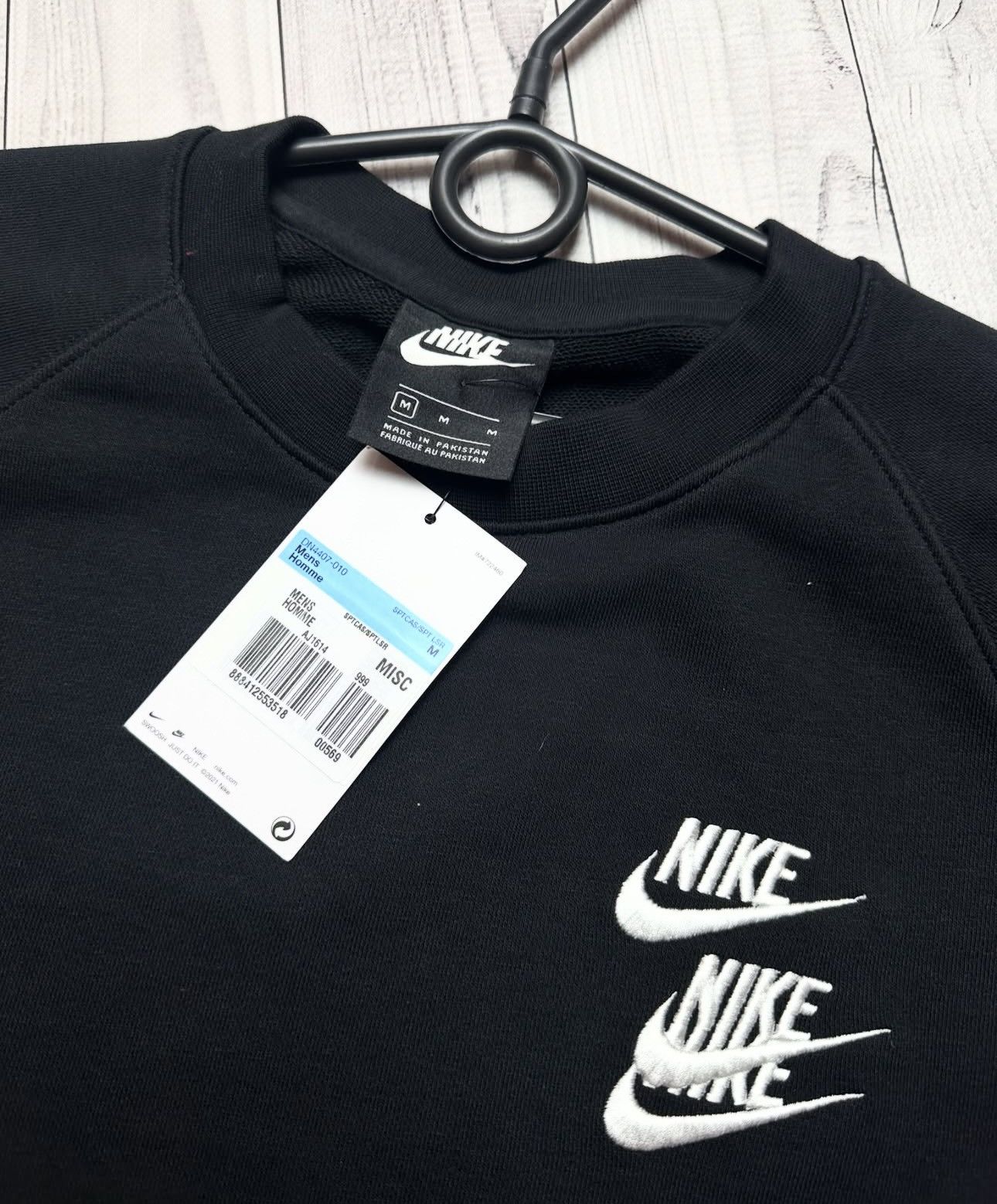 Nike Vintage Nike World tour sweatshirt international 3D logo Size US M / EU 48-50 / 2 - 4 Thumbnail