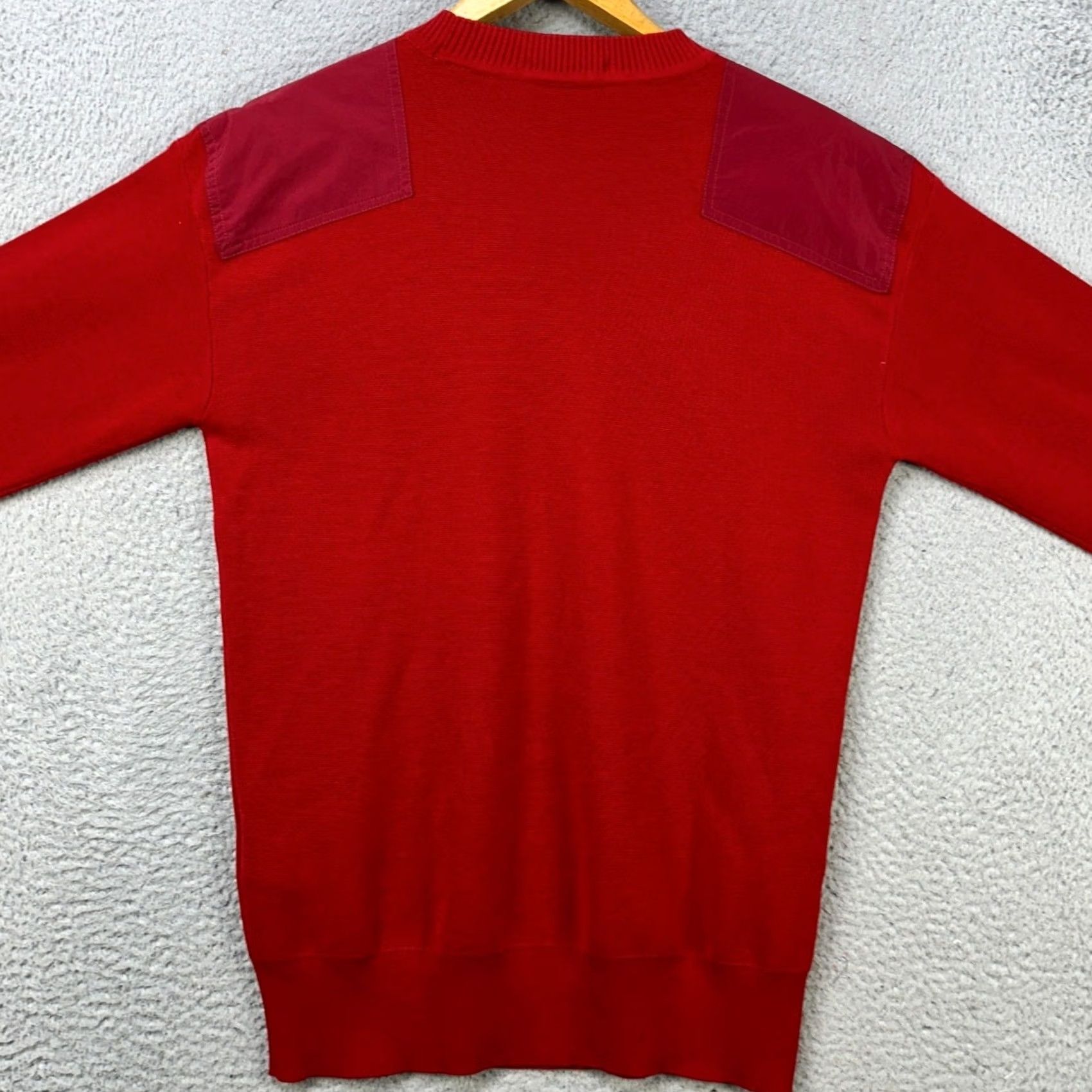Scotch & Soda Scotch & Soda Merino Wool Blend Sweater Crewneck Mens Medium Red Shoulder Patch Size US M / EU 48-50 / 2 - 2 Thumbnail