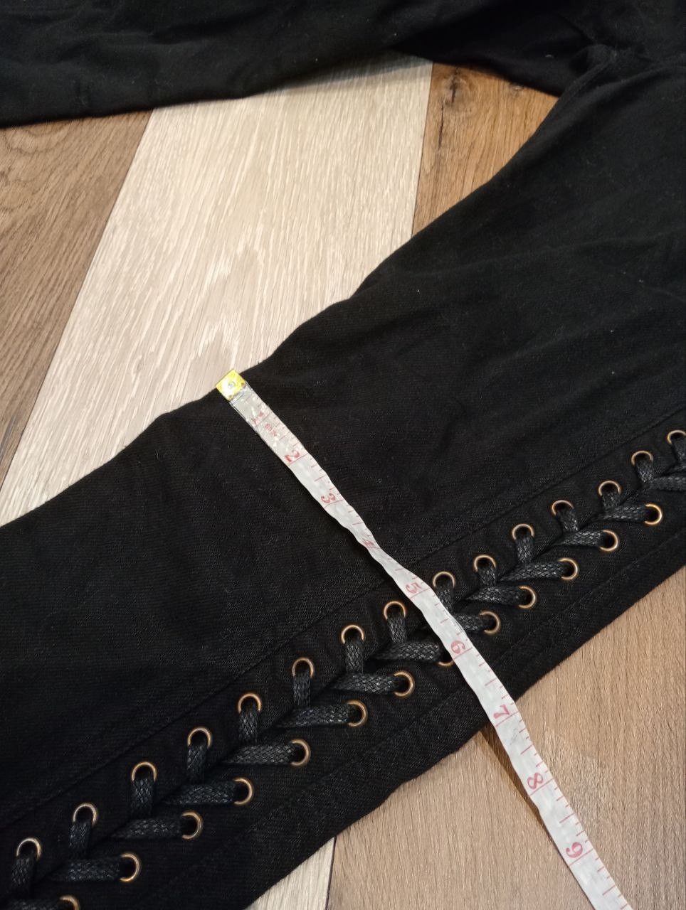 If Six Was Nine MOUSSY JAPAN BLACK JEANS WITH LACE UP SIDE Size 25" / US 0 / IT 36 - 17 Thumbnail
