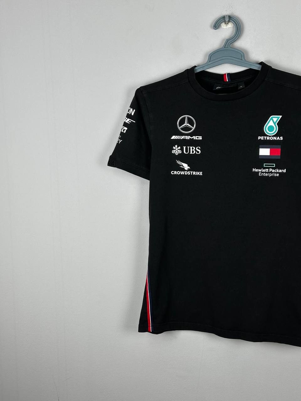Formula 1 F1 Mercedes-Benz AMG Petronas Team T Shirt Size US S / EU 44-46 / 1 - 2 Thumbnail