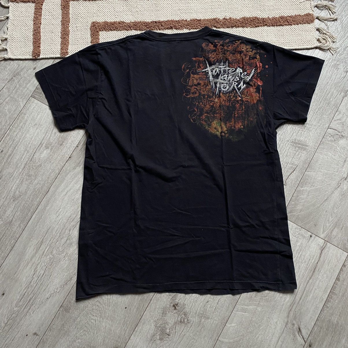 Band Tees SLIPKNOT Y2K TATTERED AND TORN BIG PRINT T SHIRT Size US L / EU 52-54 / 3 - 2 Thumbnail