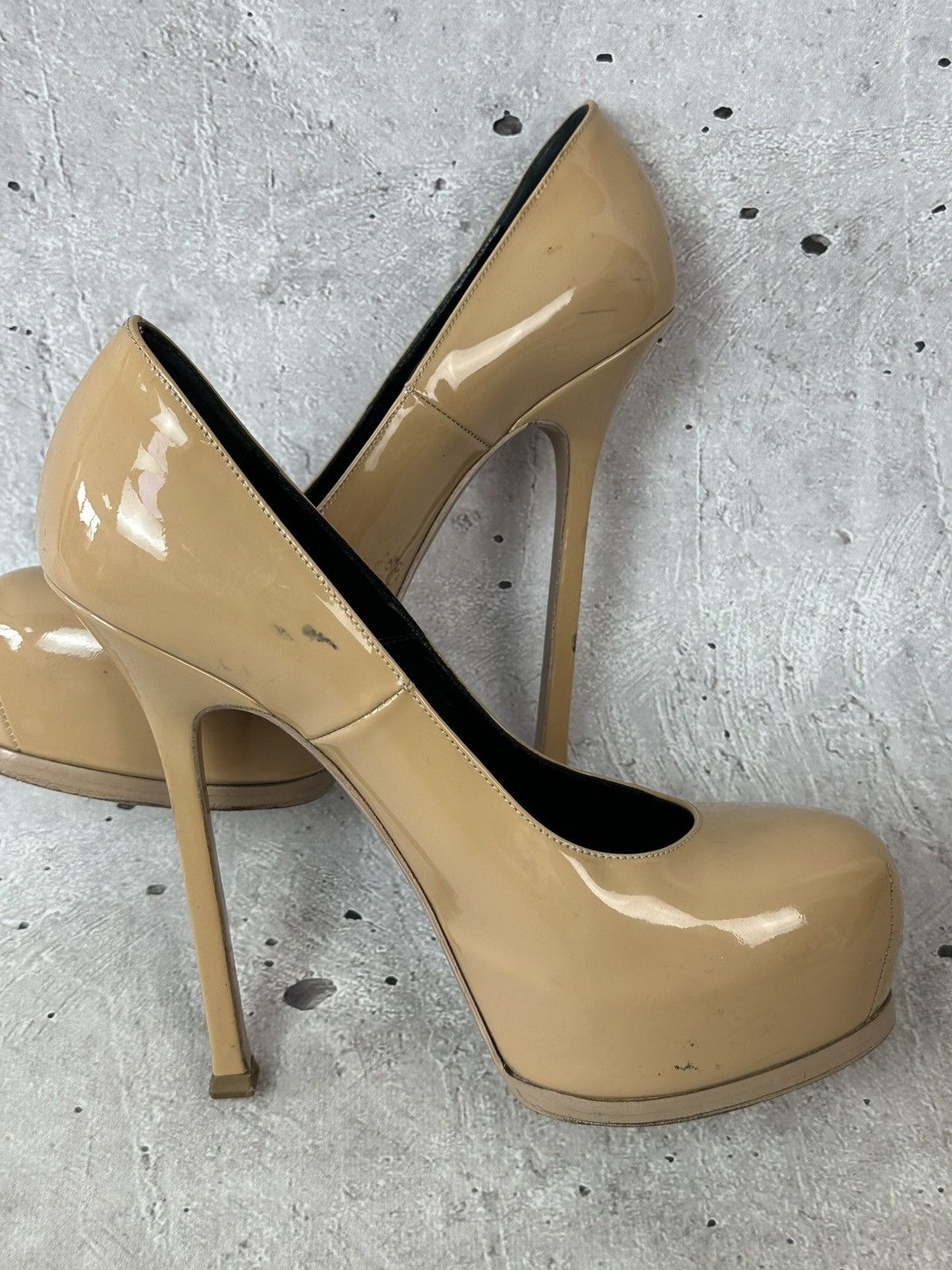 Saint Laurent Paris Saint Laurent Beige Patent Leather Made in Italy Heels Size US 7.5 / IT 37.5 - 11 Thumbnail