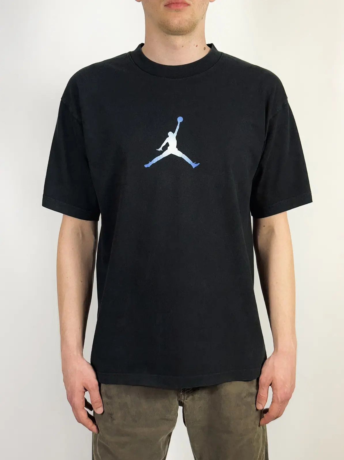 Jordan Brand × Nike × Vintage Vintage Y2k Nike Jordan MJ T-Shirt Tee 90s Size US L / EU 52-54 / 3 - 2 Thumbnail