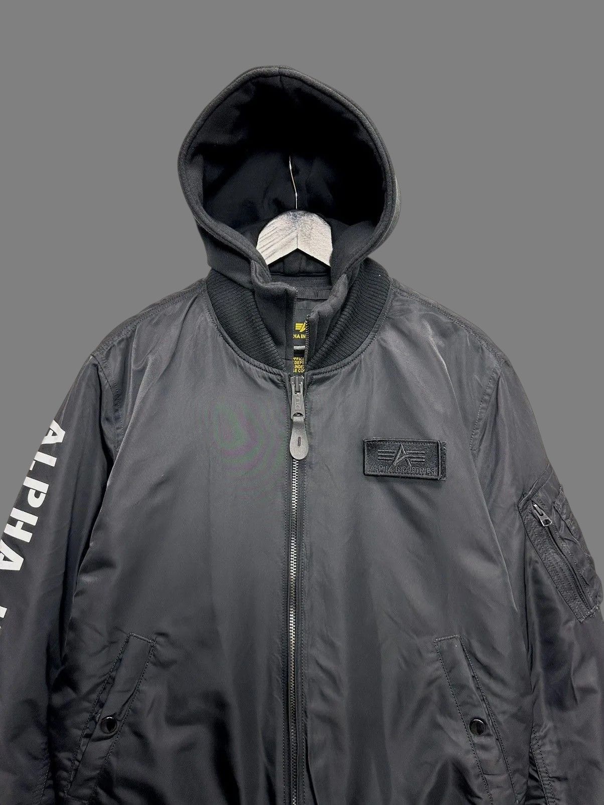 Vintage Alpha Industries Black Bomber Jacket Military Flight Style Size US L / EU 52-54 / 3 - 8 Thumbnail