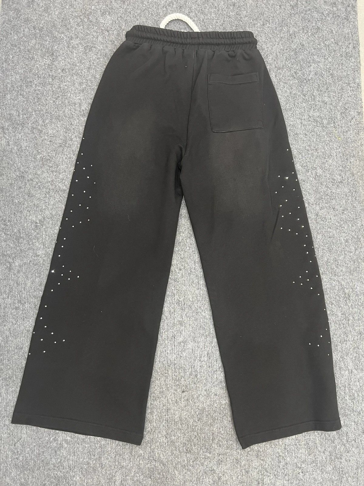 Japanese Brand Alone rhinestone sweatpants Size US 32 / EU 48 - 2 Thumbnail