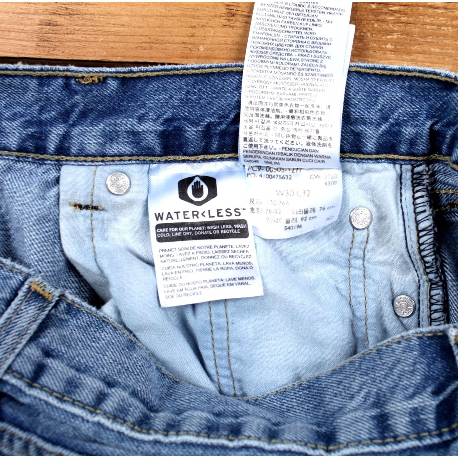 Denime Levis 505 Jeans 30x32 Blue Regular Straight Light Stonewash Denim Jeans Size US 30 / EU 46 - 3 Thumbnail