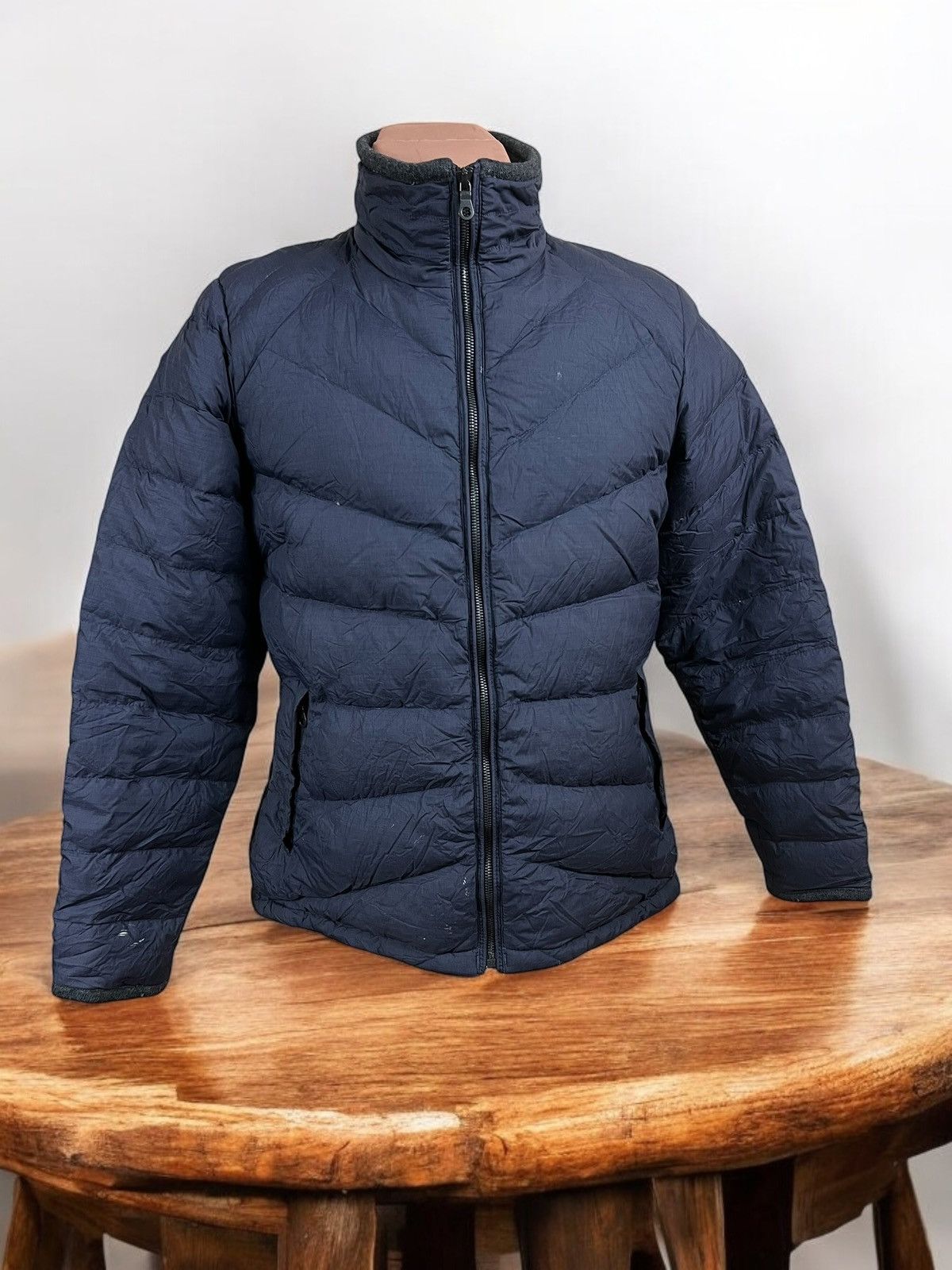 Bergans of Norway Bergans of Norway Oslo Down Light Jacket size L Size L / US 10 / IT 46 - 1 Thumbnail