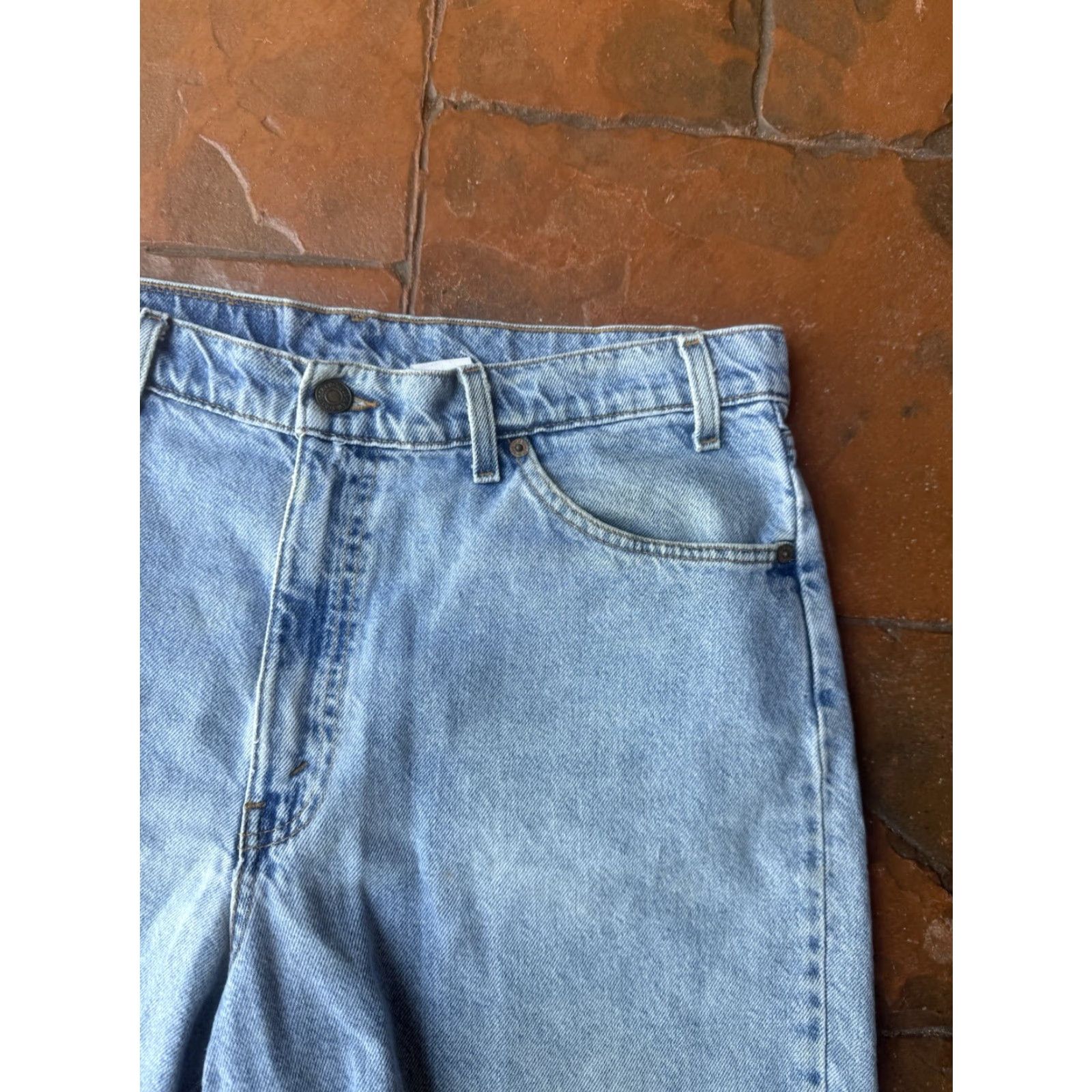 Levi's VINTAGE Levi's 550 Jorts Mens 36 Blue Denim Shorts Relaxed Bermuda Shorts 9 in Inseam Casual Mens Size US 36 / EU 52 - 6 Thumbnail