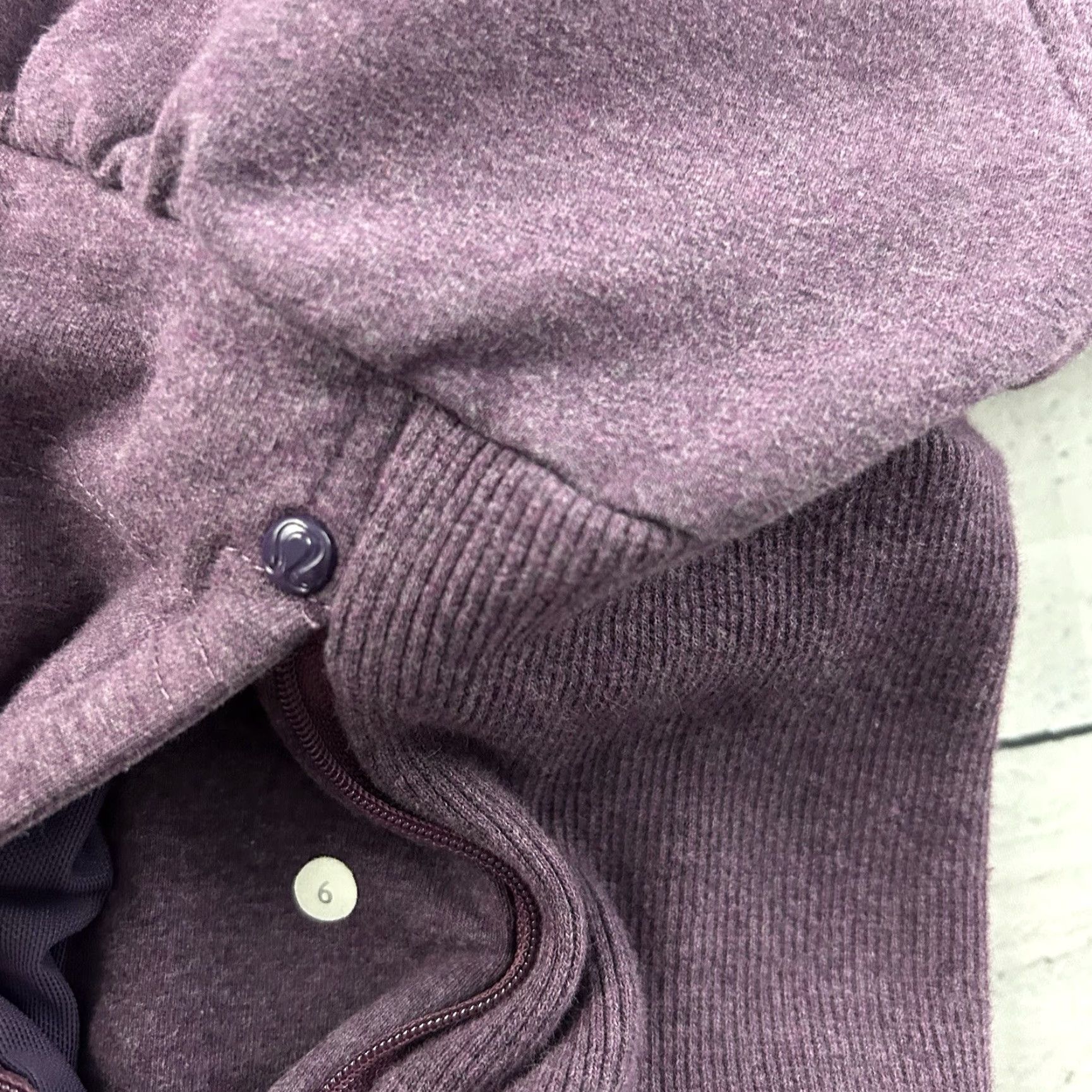 Lululemon Lululemon Full Zip Sweatshirt Women's 6 Purple Boat Neck Activewear Ladies Size M / US 6-8 / IT 42-44 - 4 Thumbnail