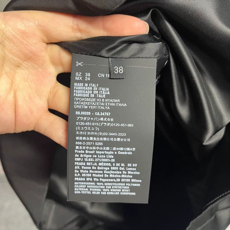 Prada Prada The latest black recycled nylon sleeveless A-line dre Size XS / US 0-2 / IT 36-38 - 4 Thumbnail