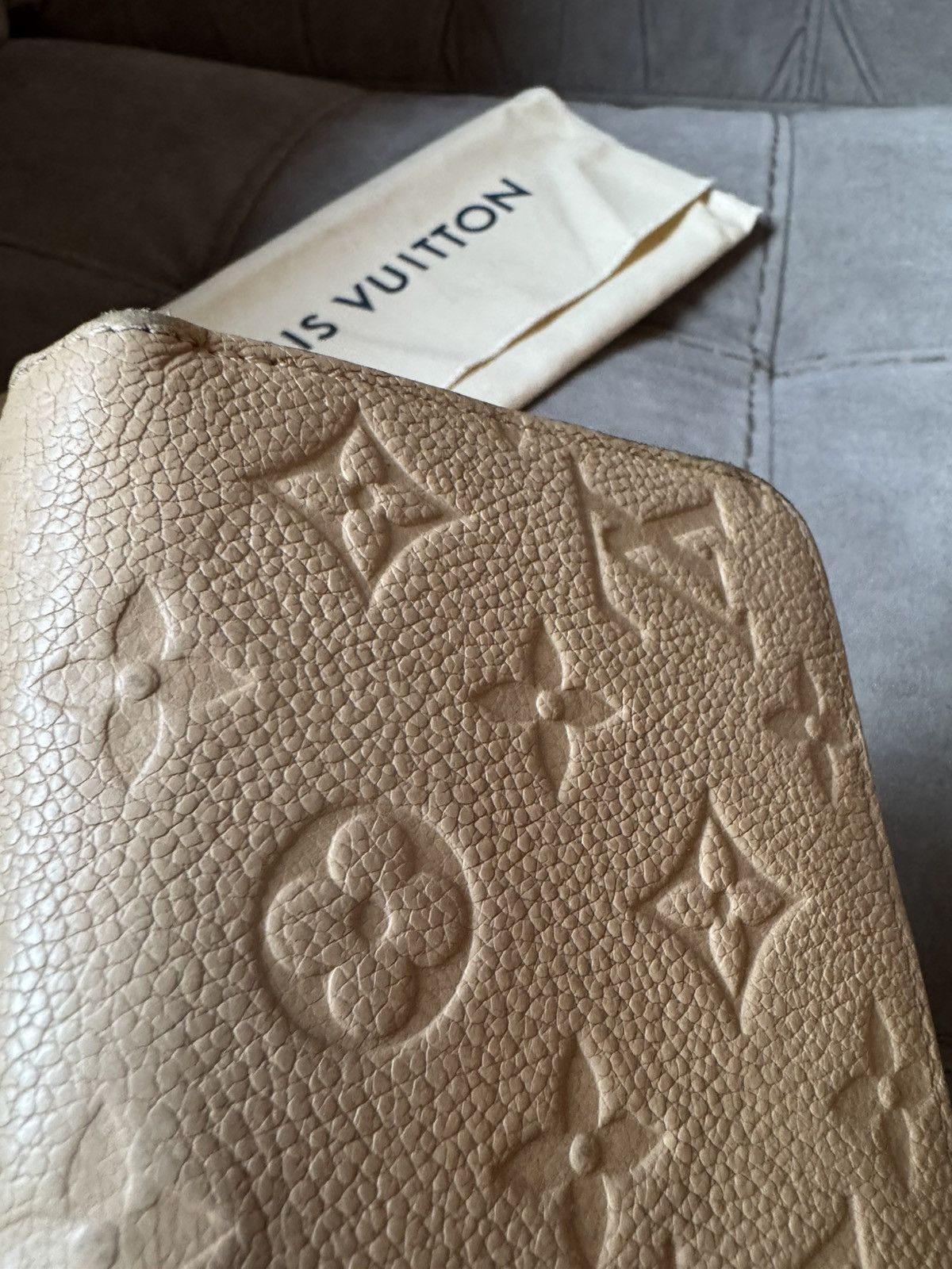 Louis Vuitton LOUIS VUITTON zip wallet purse pouch study all photos & desc Size ONE SIZE - 18 Thumbnail