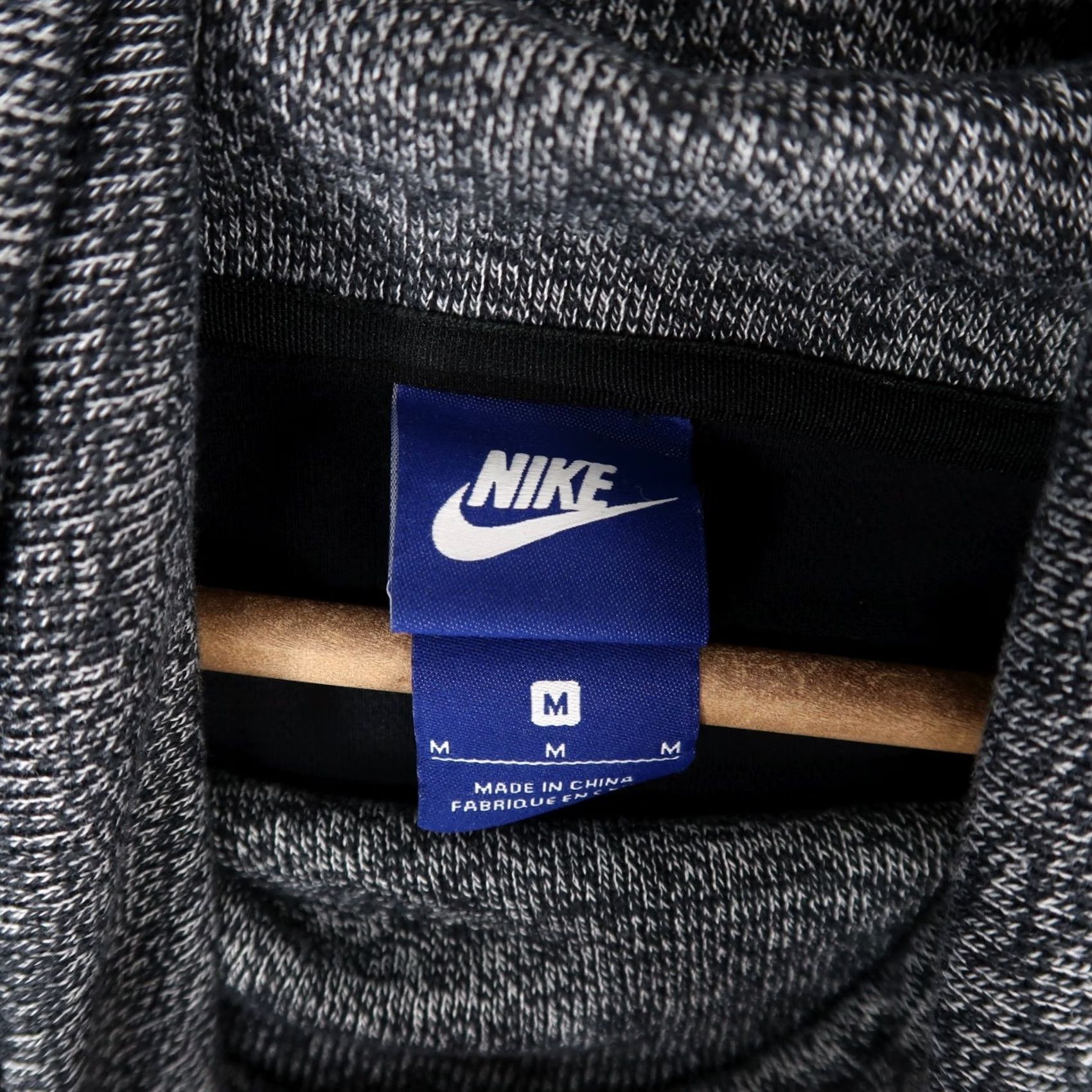 Nike Nike Sweatshirt Womens M Gray Fleece Cowl Neck Pullover Size M / US 6-8 / IT 42-44 - 7 Thumbnail