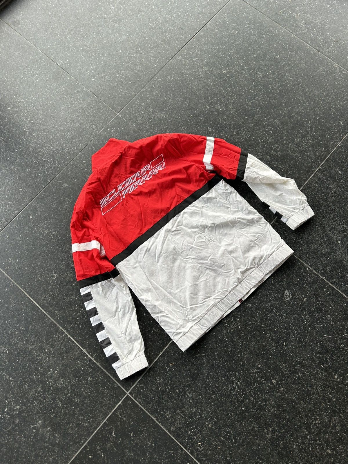 Ferrari × Puma Vintage Puma x Ferrari 🔴 | M Size US M / EU 48-50 / 2 - 6 Thumbnail
