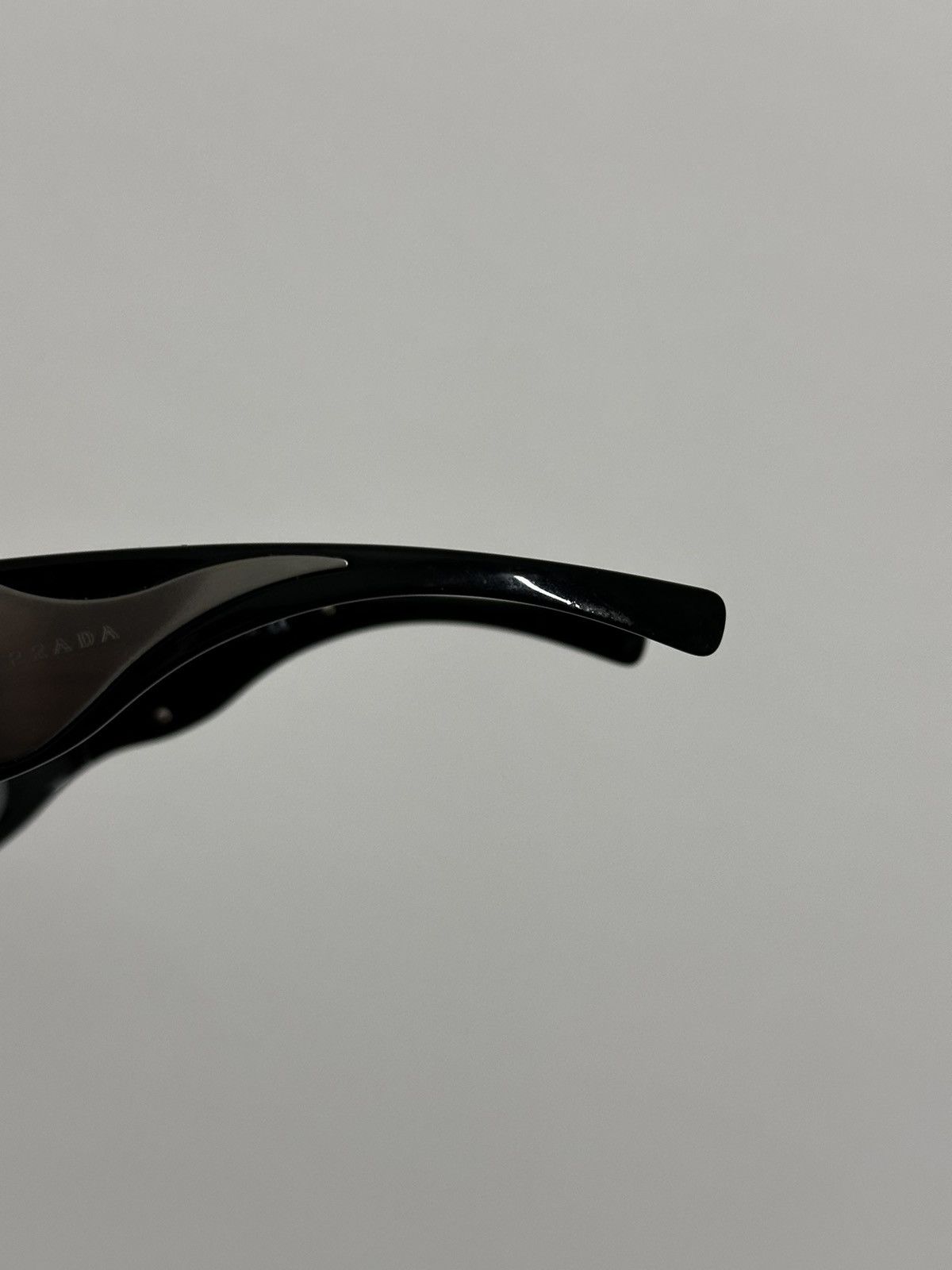 Prada Prada Chrome Flames SS2004/05 Sunglasses With Case Size ONE SIZE - 6 Thumbnail