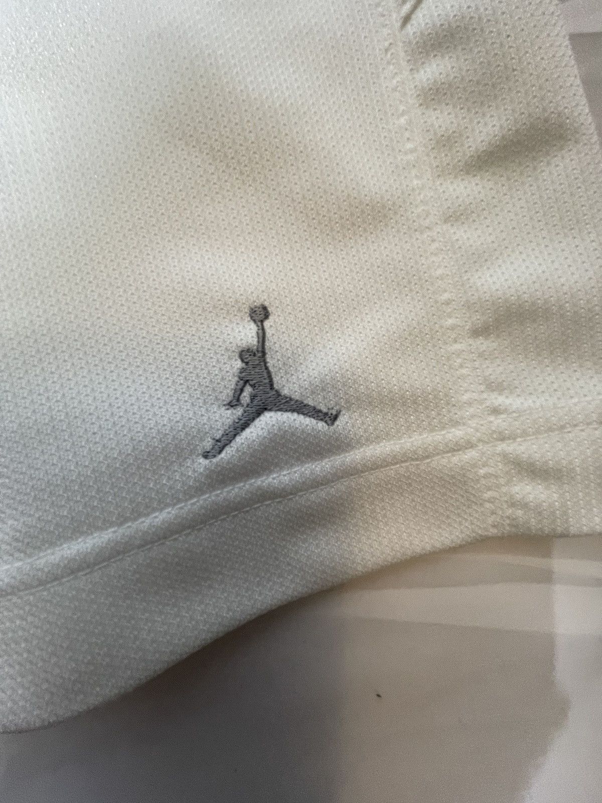 Jordan Brand Huf Nike sb vans shorts yeezy supreme jordan kith off white Size US 44 / EU 60 - 5 Thumbnail
