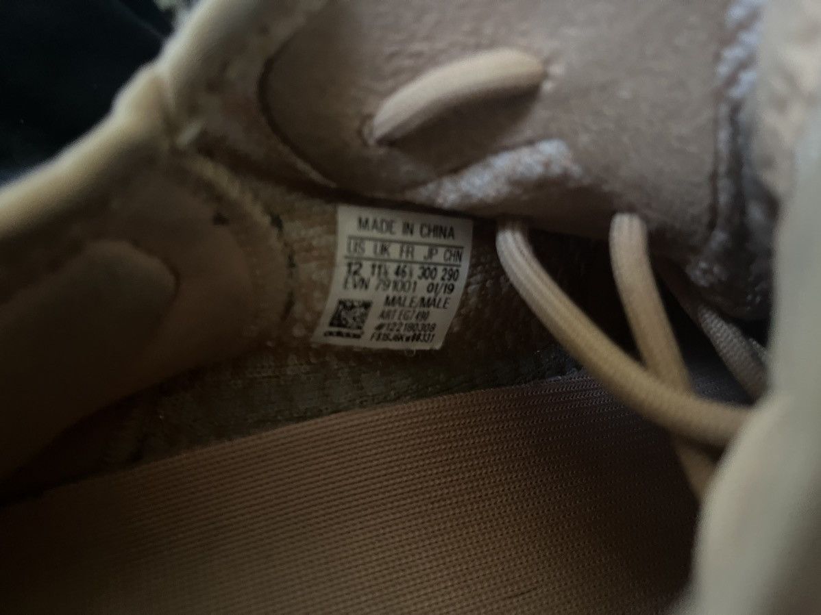 Adidas × Yeezy Yeezy 350 V2 Clay Size US 12 / EU 45 - 9 Thumbnail