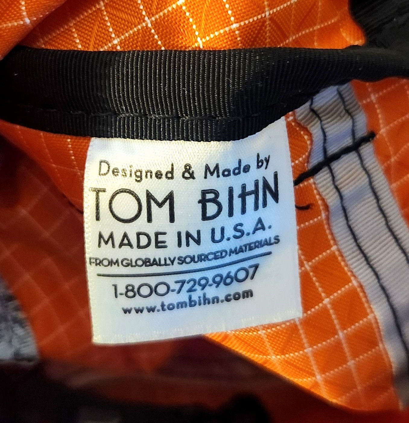 Tom Bihn Tom Bihn Rogue Sacoche Crossbody Bag Zest 200 Halcyon Orange Size ONE SIZE - 9 Thumbnail