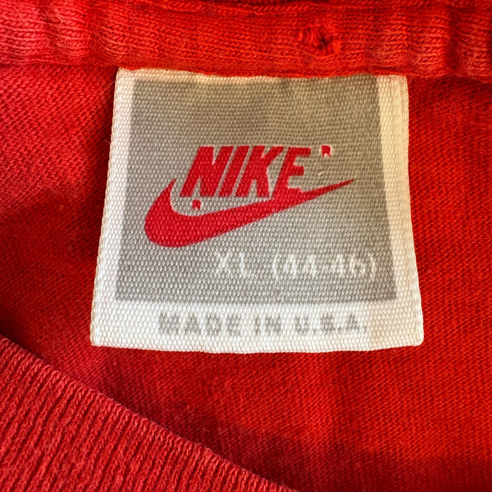 Nike Rare American Vint 90s OG Nike Air Jordan T Shirt Gray Tag Size US XL / EU 56 / 4 - 3 Thumbnail