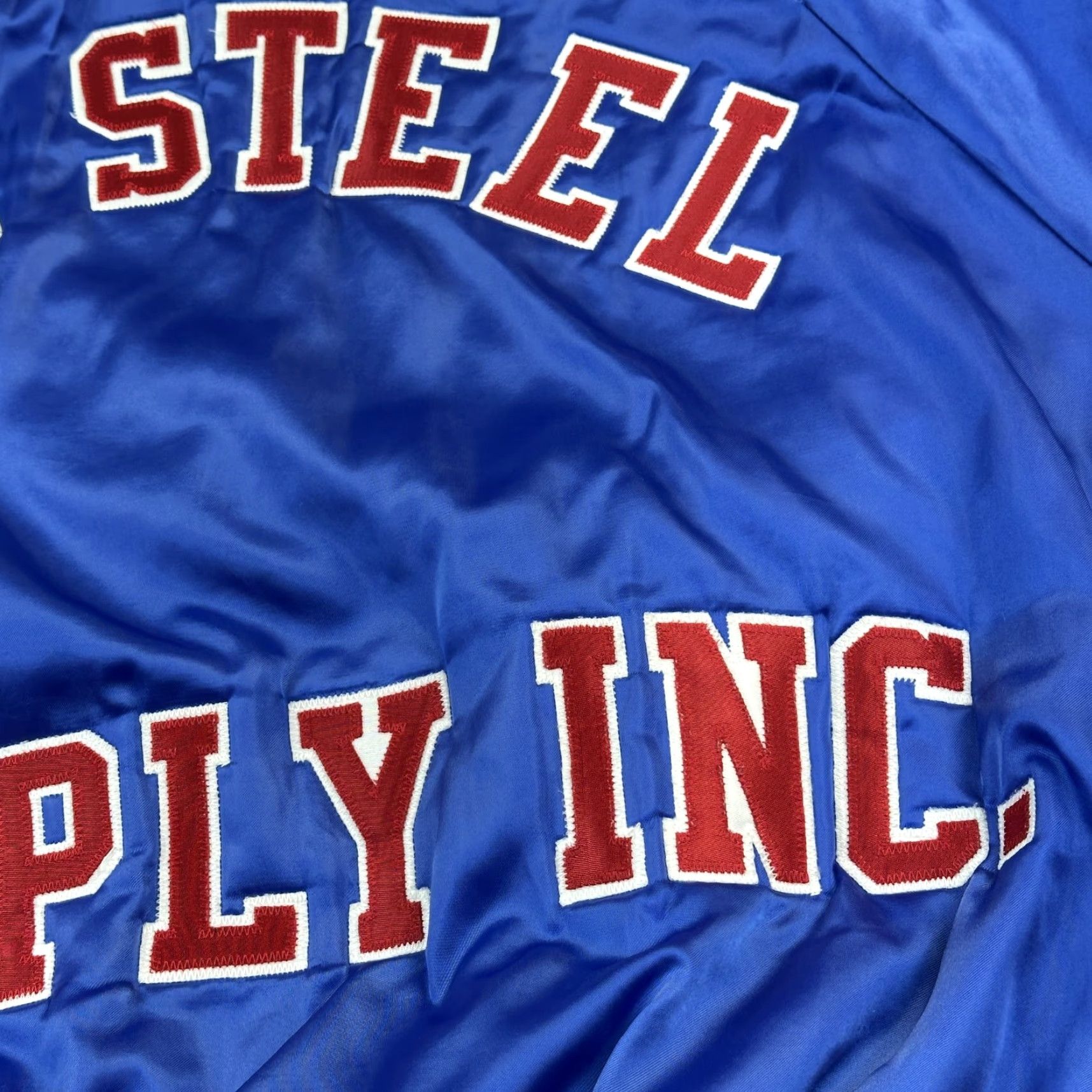 Vintage VINTAGE King Louie Jacket Mens 2XL Blue Satin Bomber Jacket 90s USA Baseball Workwear Mens Size US XXL / EU 58 / 5 - 4 Thumbnail