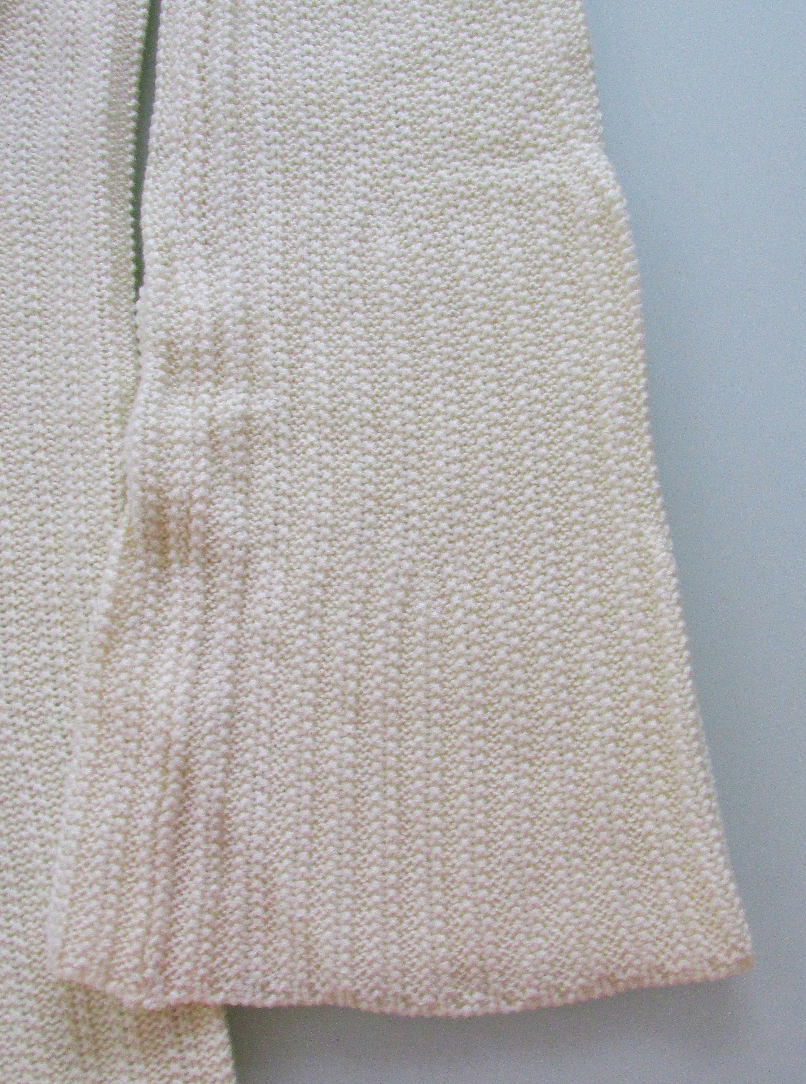 Other Women's Cold Shoulder (Open) Sweater Size Medium Size M / US 6-8 / IT 42-44 - 5 Thumbnail