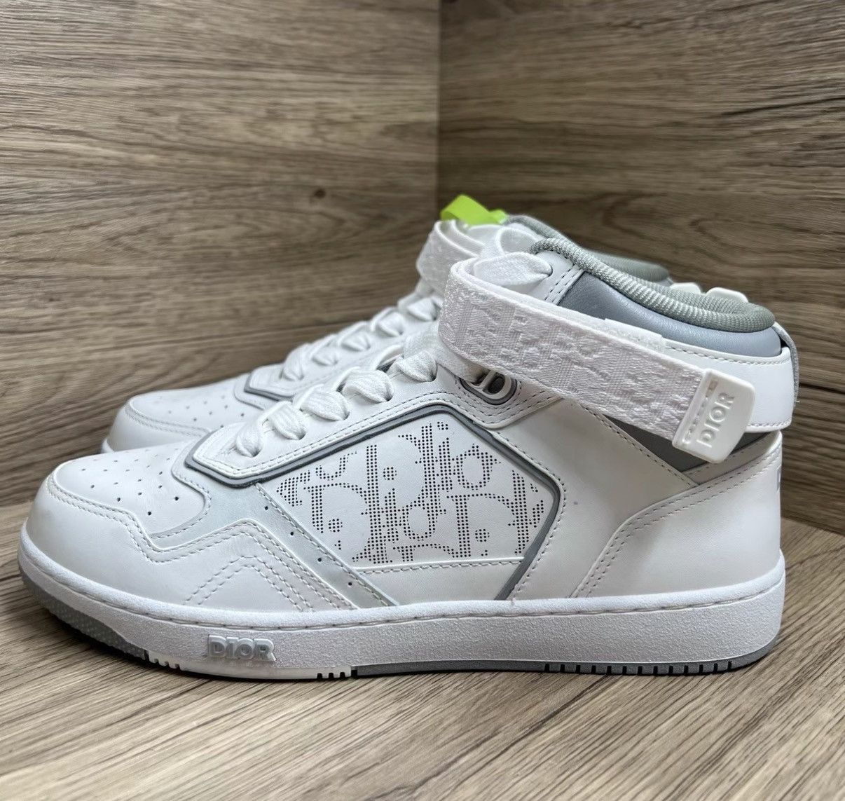 Dior Dior B27 Grey and White Monogram Mid-Top Sneakers J41 Size US 6.5 / EU 39-40 - 1 Thumbnail