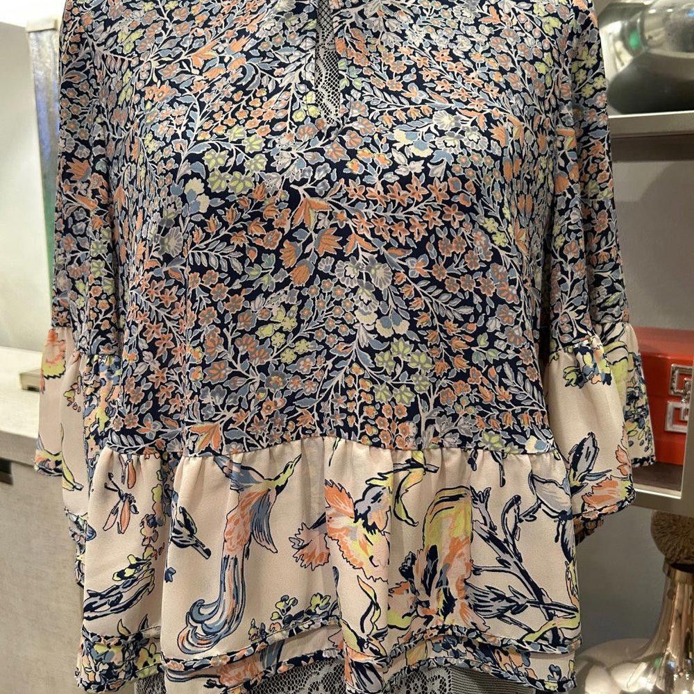 Bcbgmaxazria BCBG MaxAzria Floral Cropped Top Size S / US 4 / IT 40 - 5 Thumbnail