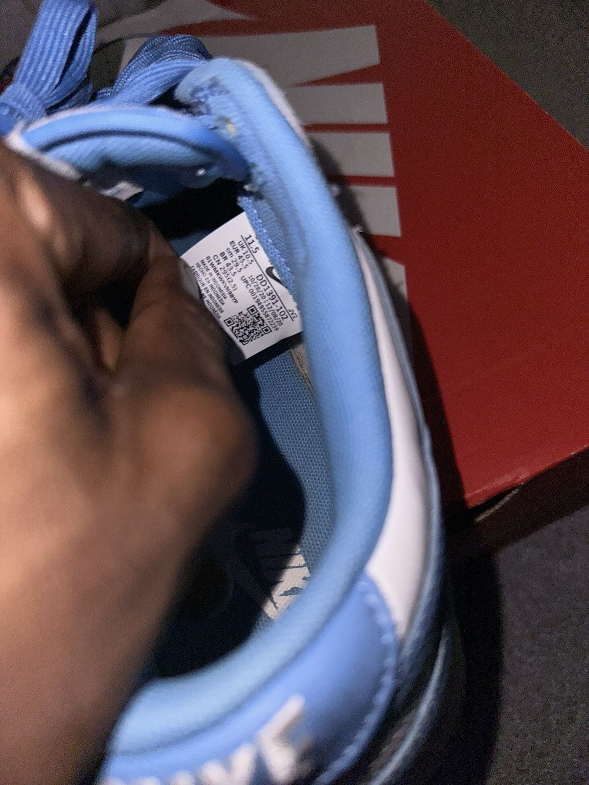 Nike Nike Dunk low UNC Size US 11.5 / EU 44-45 - 4 Thumbnail