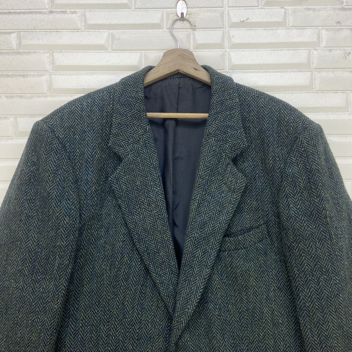 Harris Tweed Vintage Harris Tweed Buttonhole Herringbone Coat Blazer Size US S / EU 44-46 / 1 - 5 Thumbnail