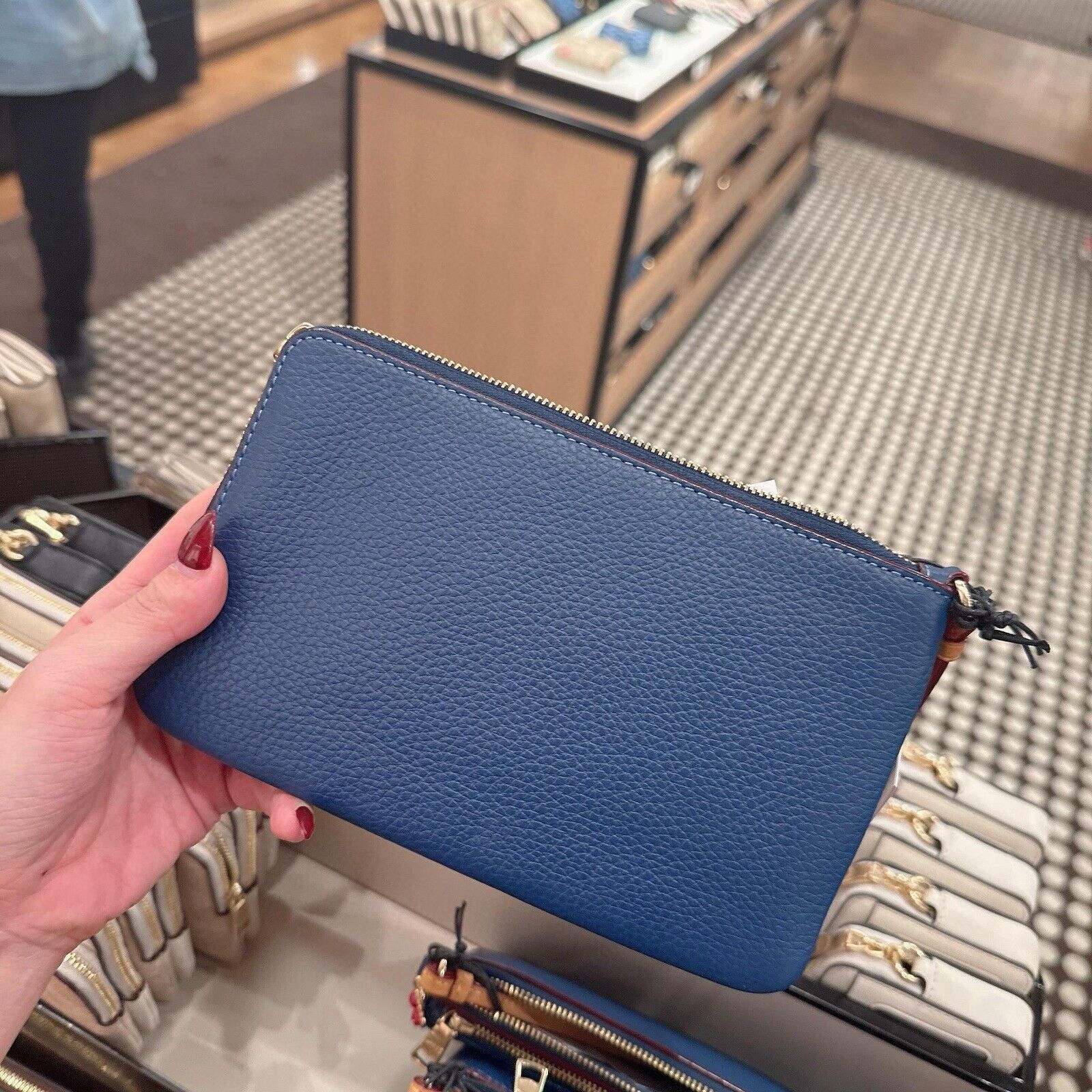NEW LIMITED Coach Double Zip Wallet In Signature Denim cz321
