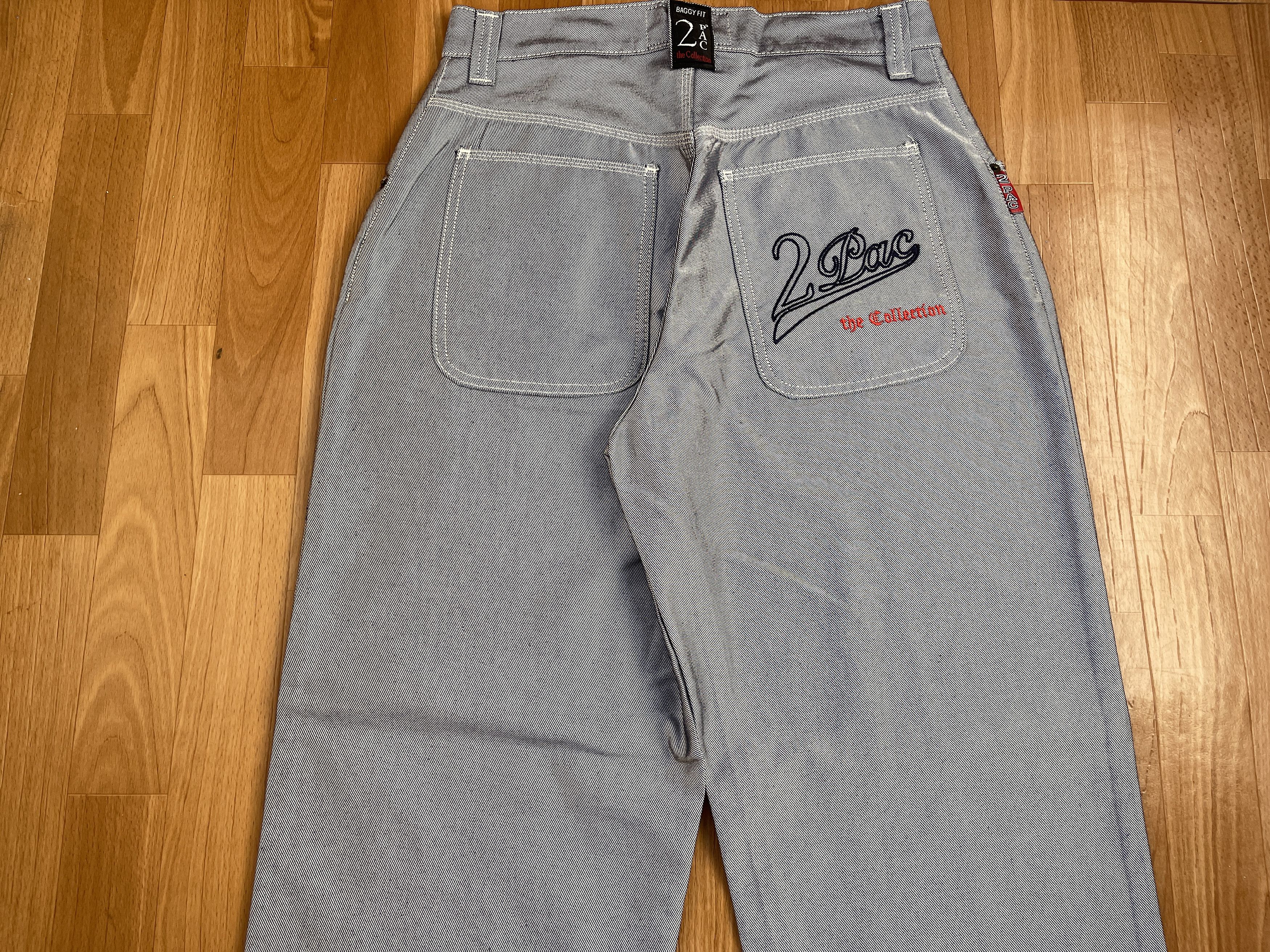 Other 2PAC jeans, shiny, silver metallic vintage baggy Makaveli 32 Size US 32 / EU 48 - 3 Thumbnail