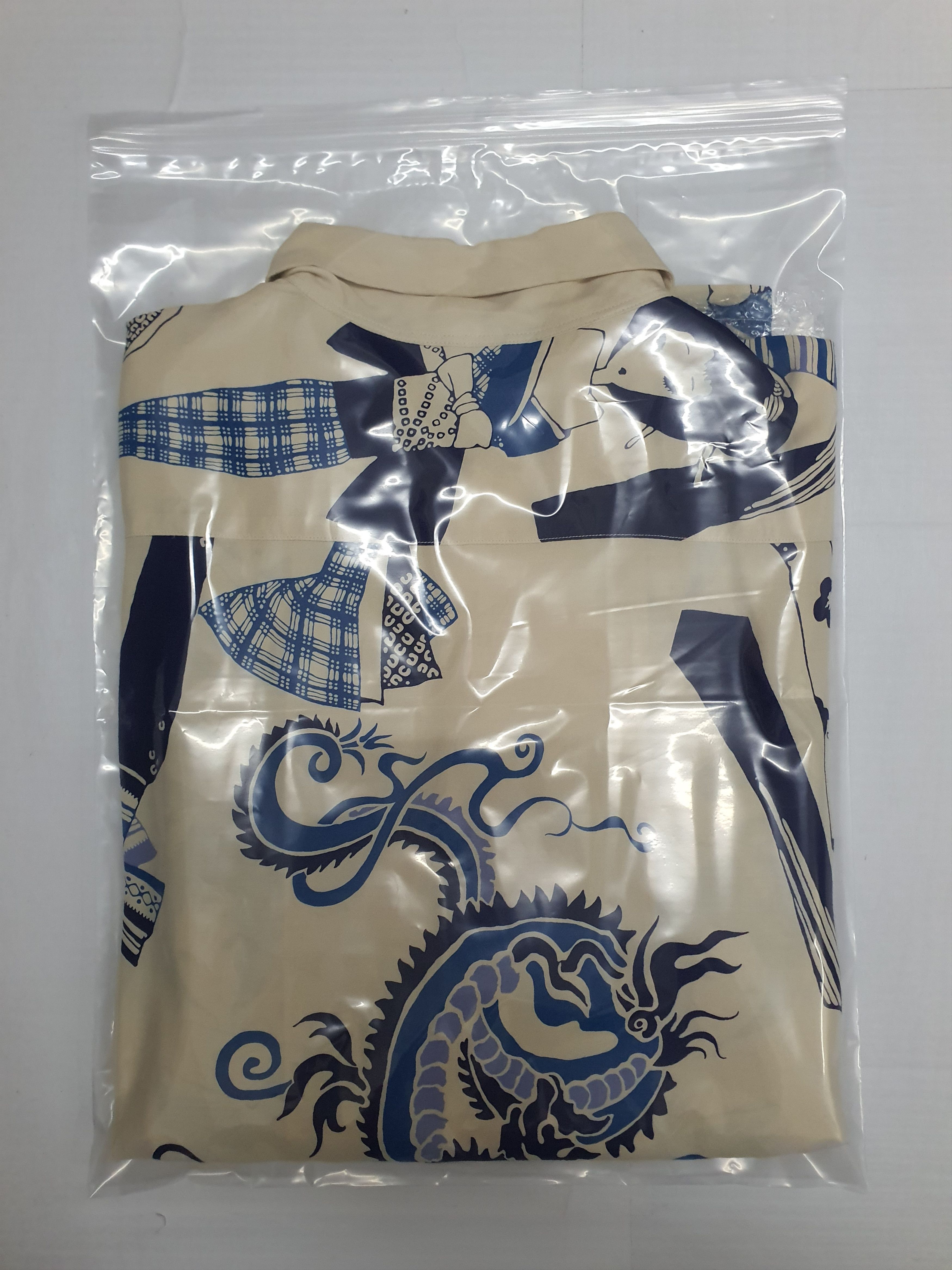 Sun Surf Sun Surf WATUMULL'S and Seilani Hanalulu Hawaii T-Shirt, L. Size US L / EU 52-54 / 3 - 13 Thumbnail
