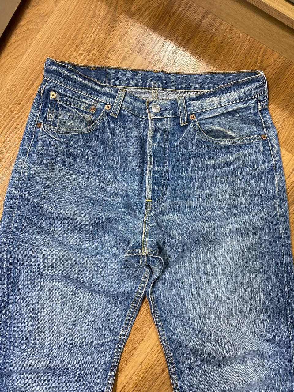 Levi's × Vintage Vintage 90s Levi’s 501 Boot Cut Made in USA Size US 32 / EU 48 - 13 Thumbnail